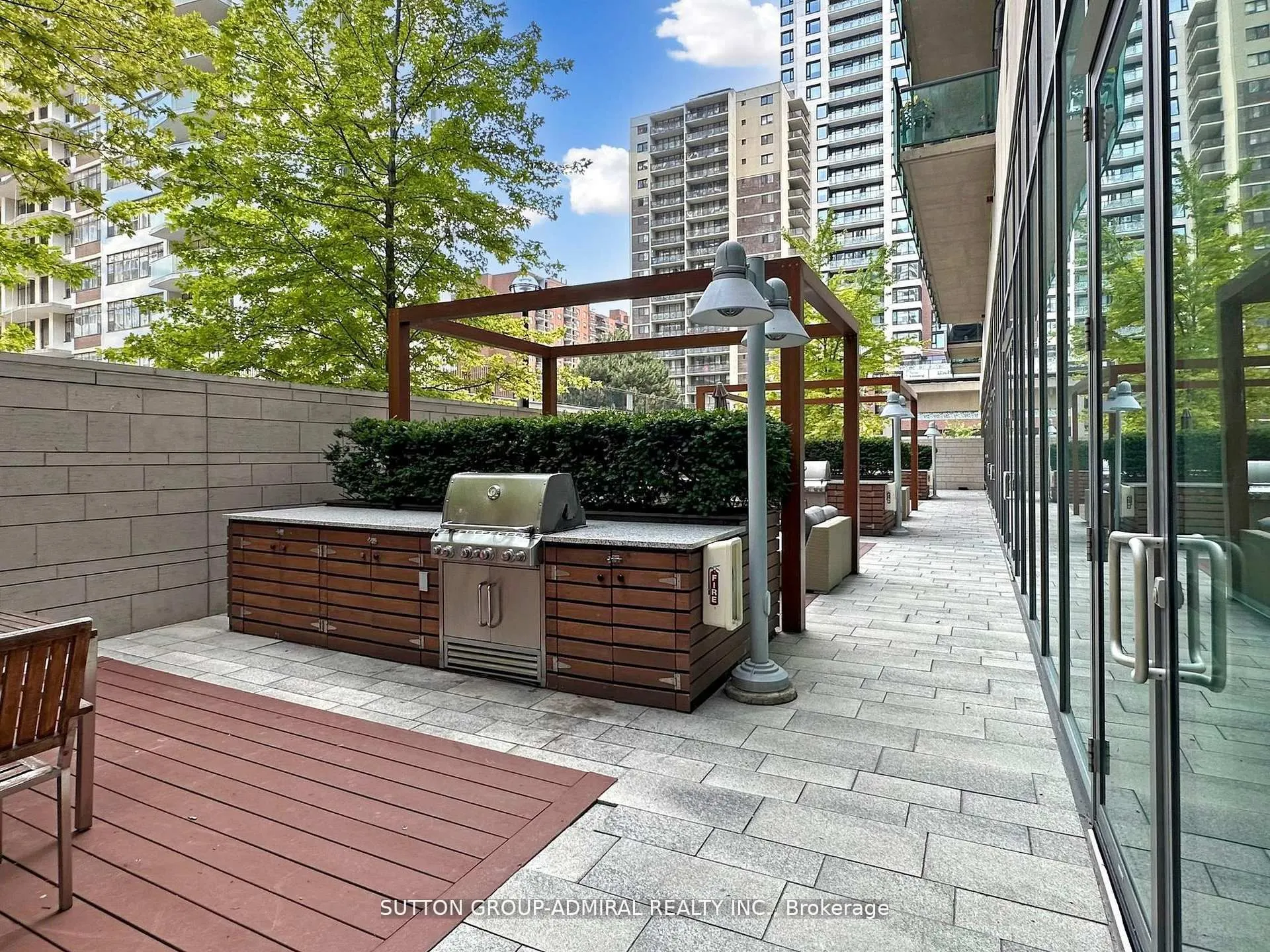 70 Roehampton Avenue W, #1916