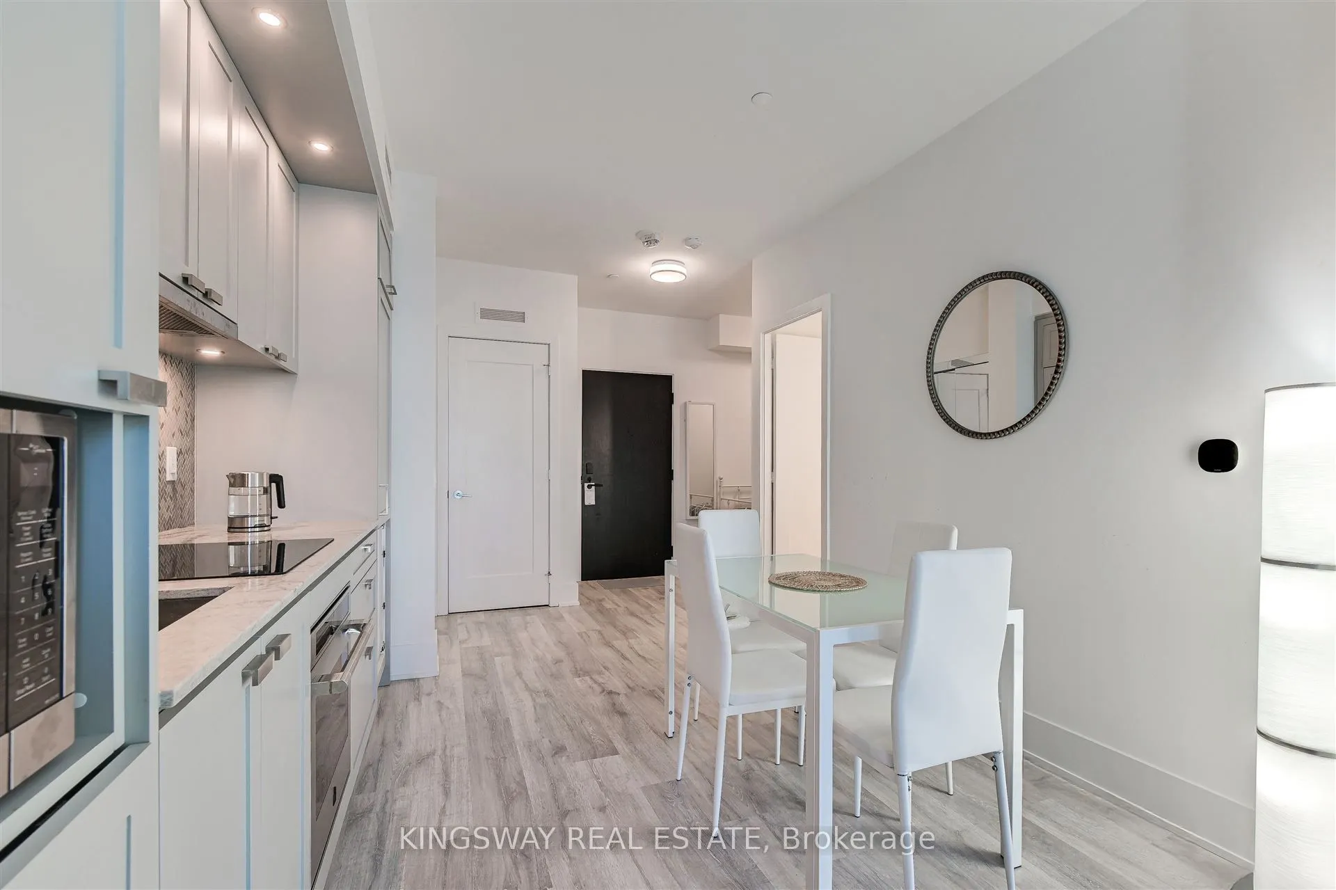 470 Front Street W, #1907