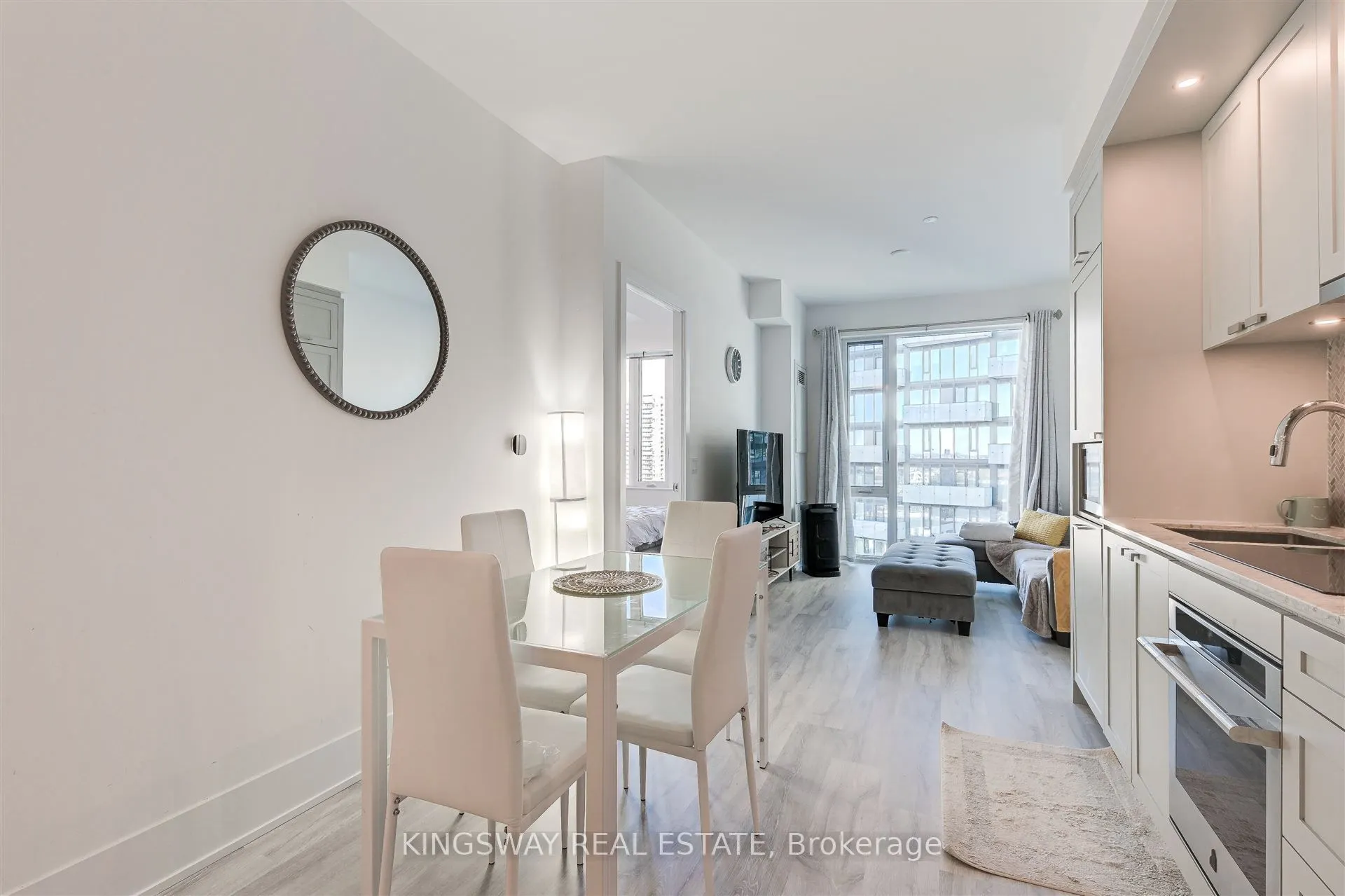 470 Front Street W, #1907