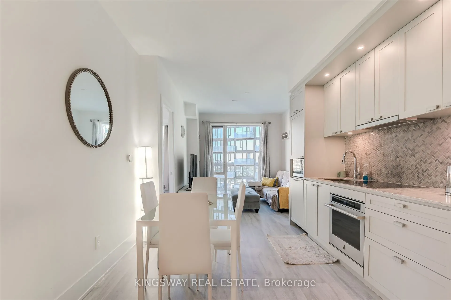 470 Front Street W, #1907