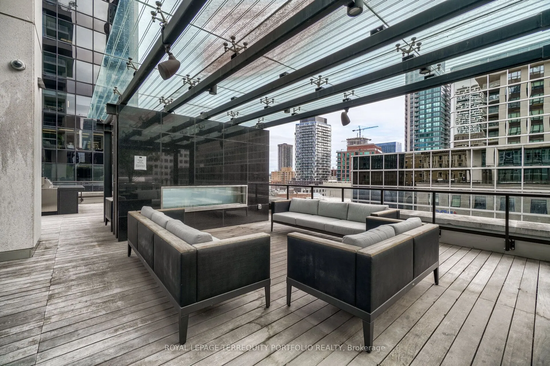 88 Scott Street, #2509