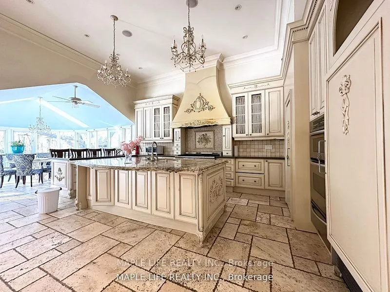 16 Brian Cliff Drive