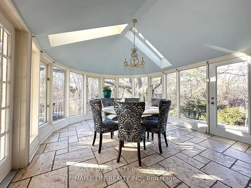 16 Brian Cliff Drive