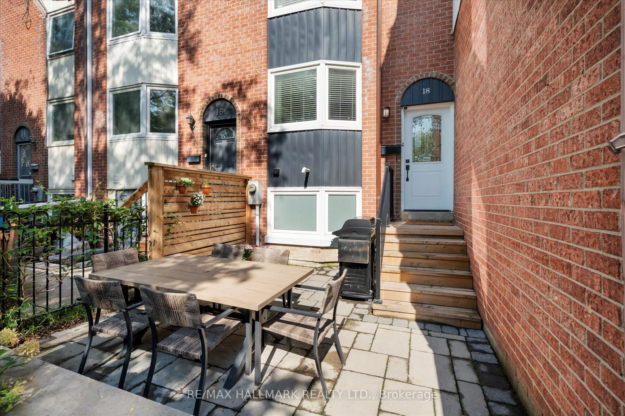 18 Sydenham Street