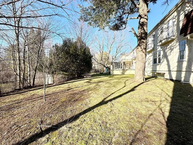16 Brian Cliff Drive