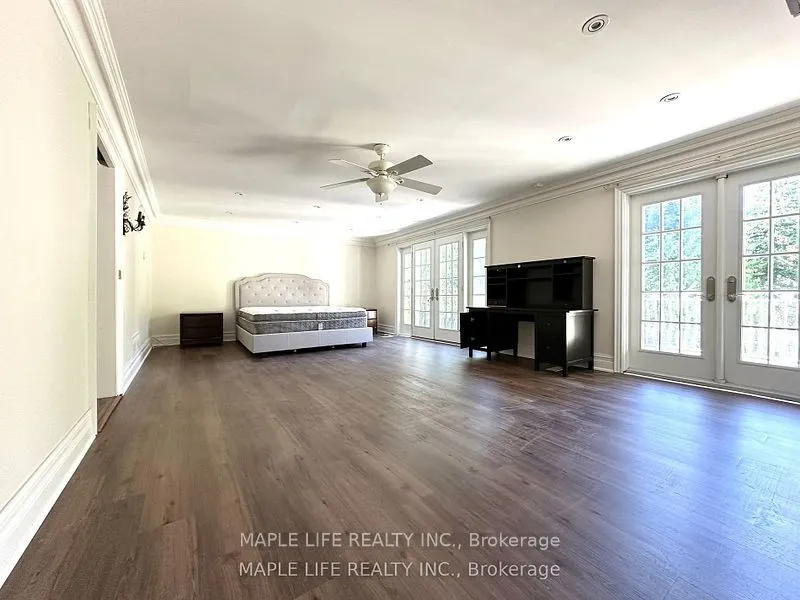 16 Brian Cliff Drive