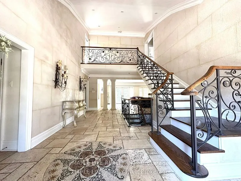 16 Brian Cliff Drive