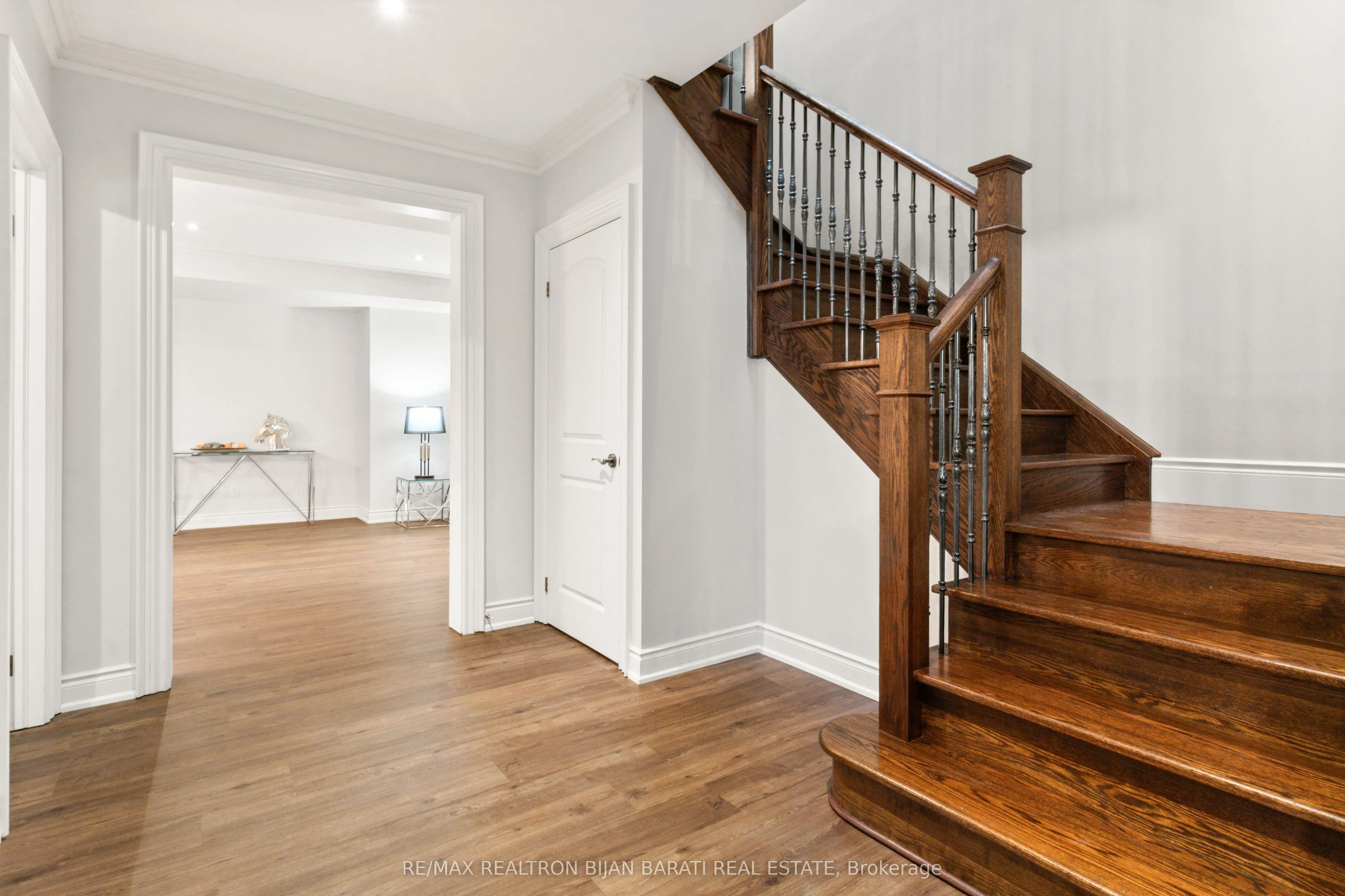 255 Homewood Avenue