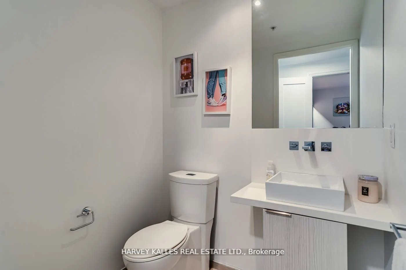 101 Charles Street E, #801