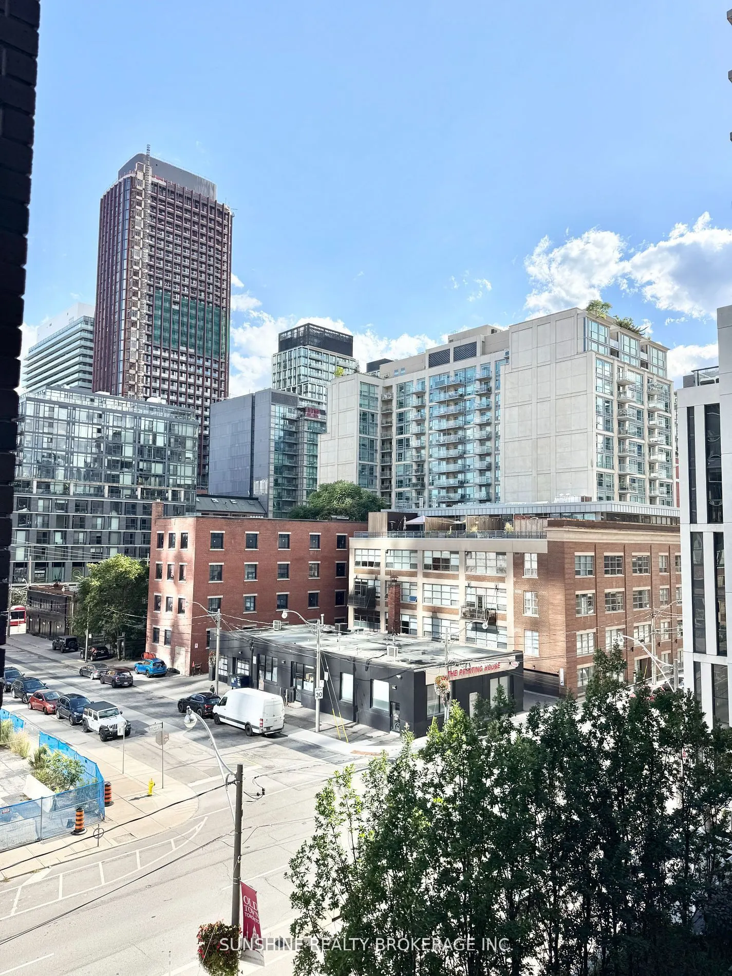 460 Adelaide Street, #623