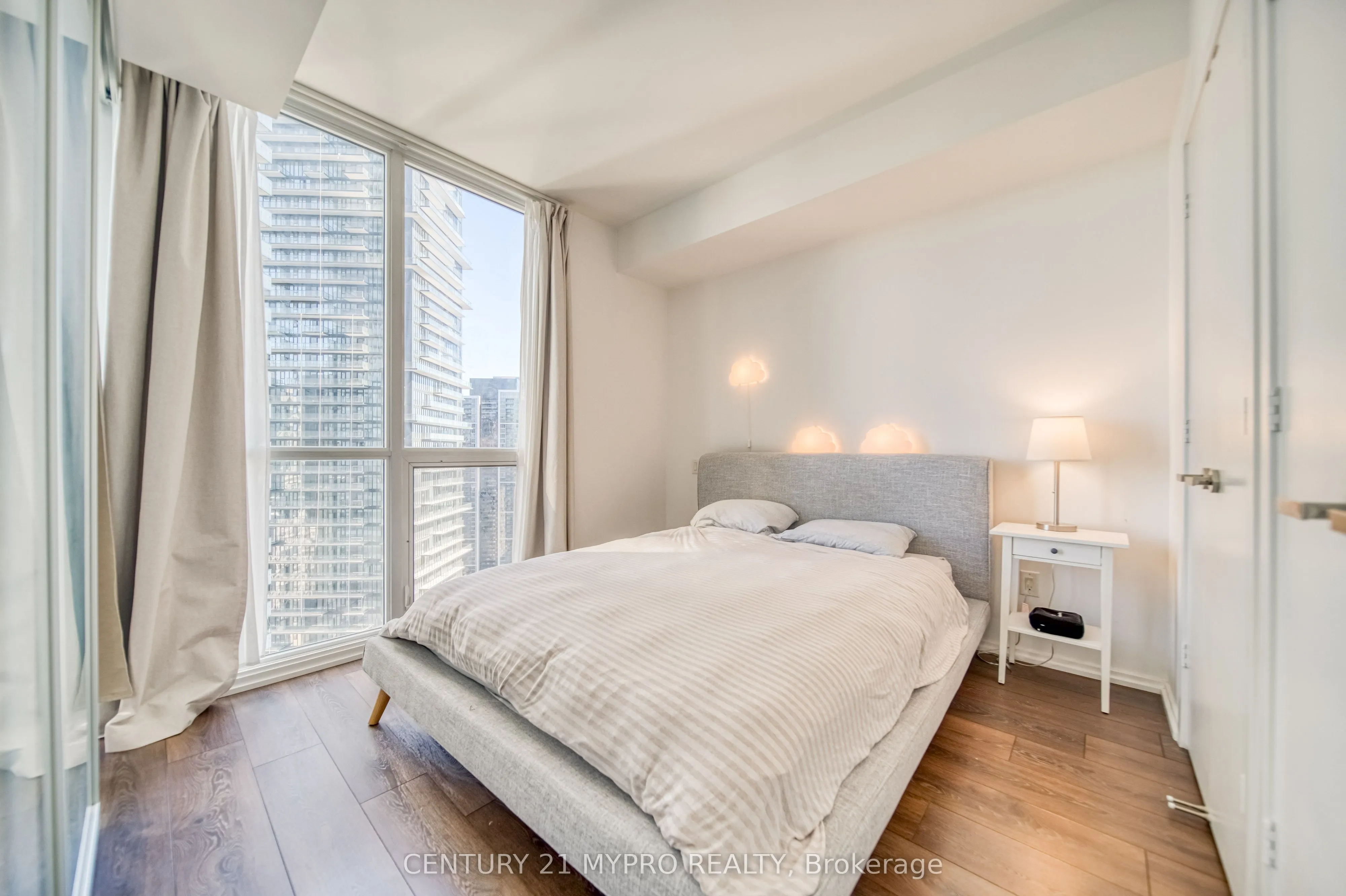 45 Charles Street E, #3609