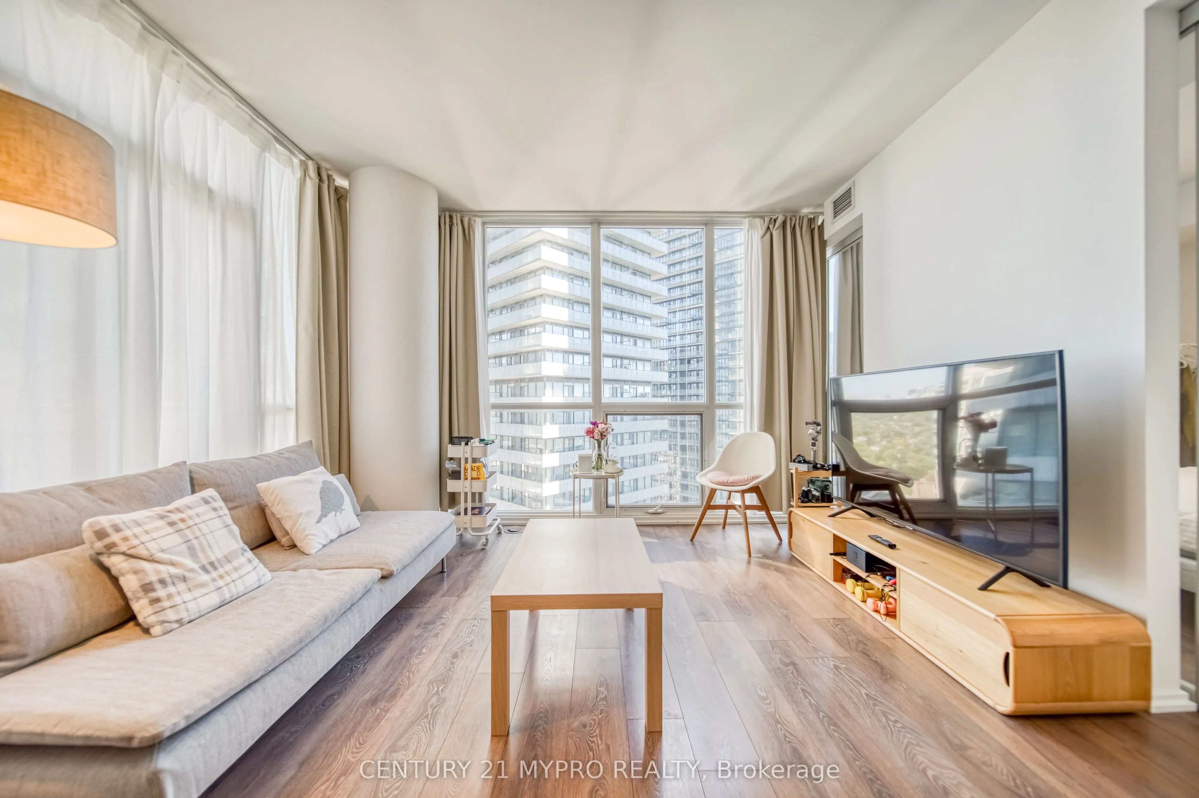 45 Charles Street E, #3609