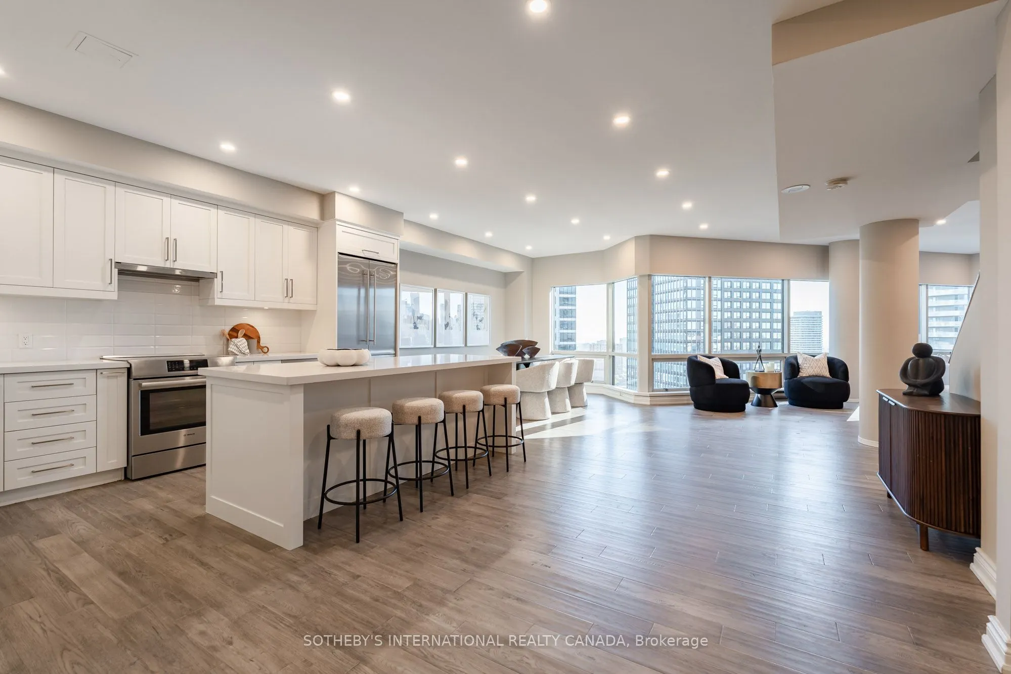 1001 Bay Street, #PH 7