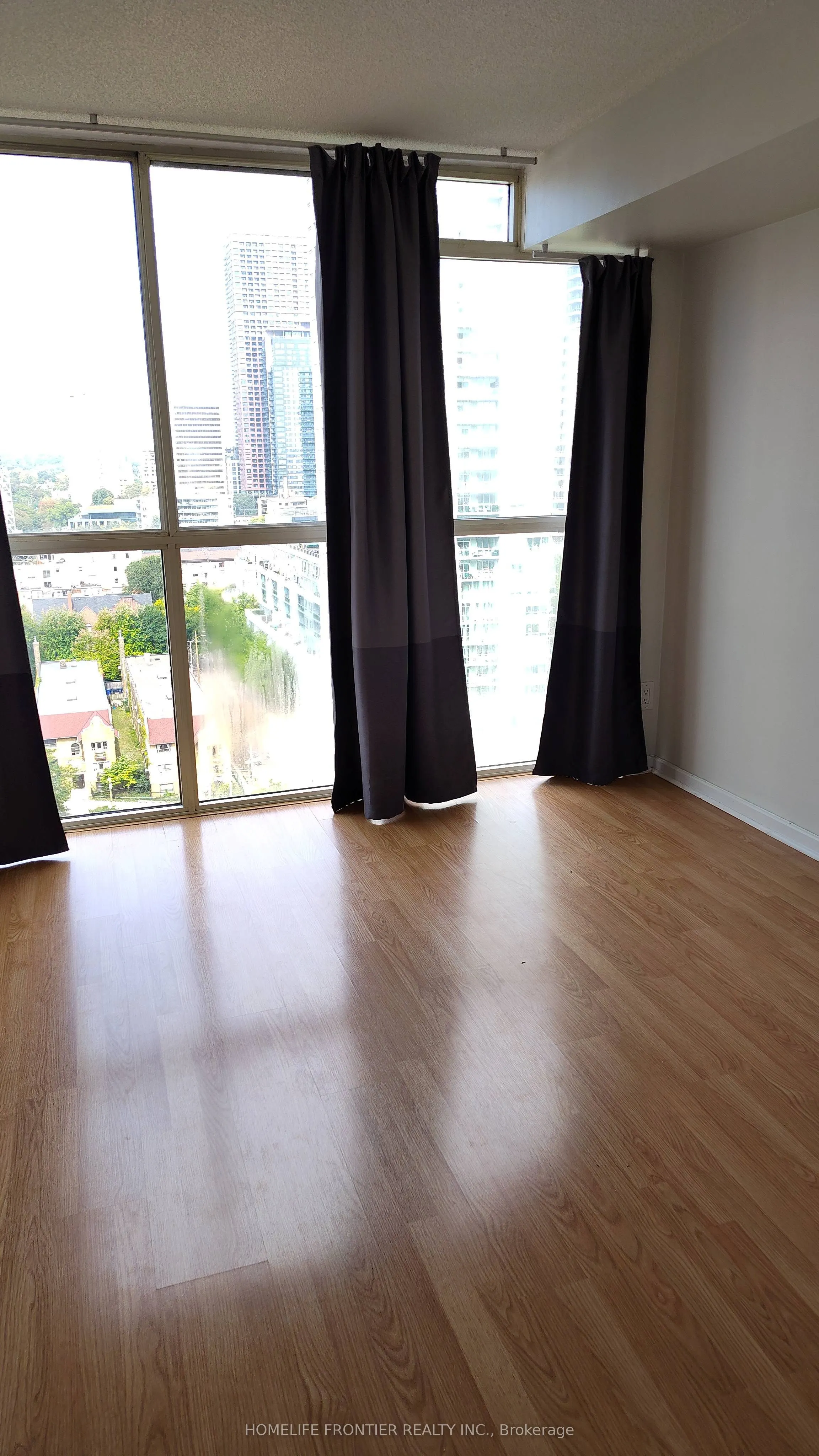 15 Maitland Place