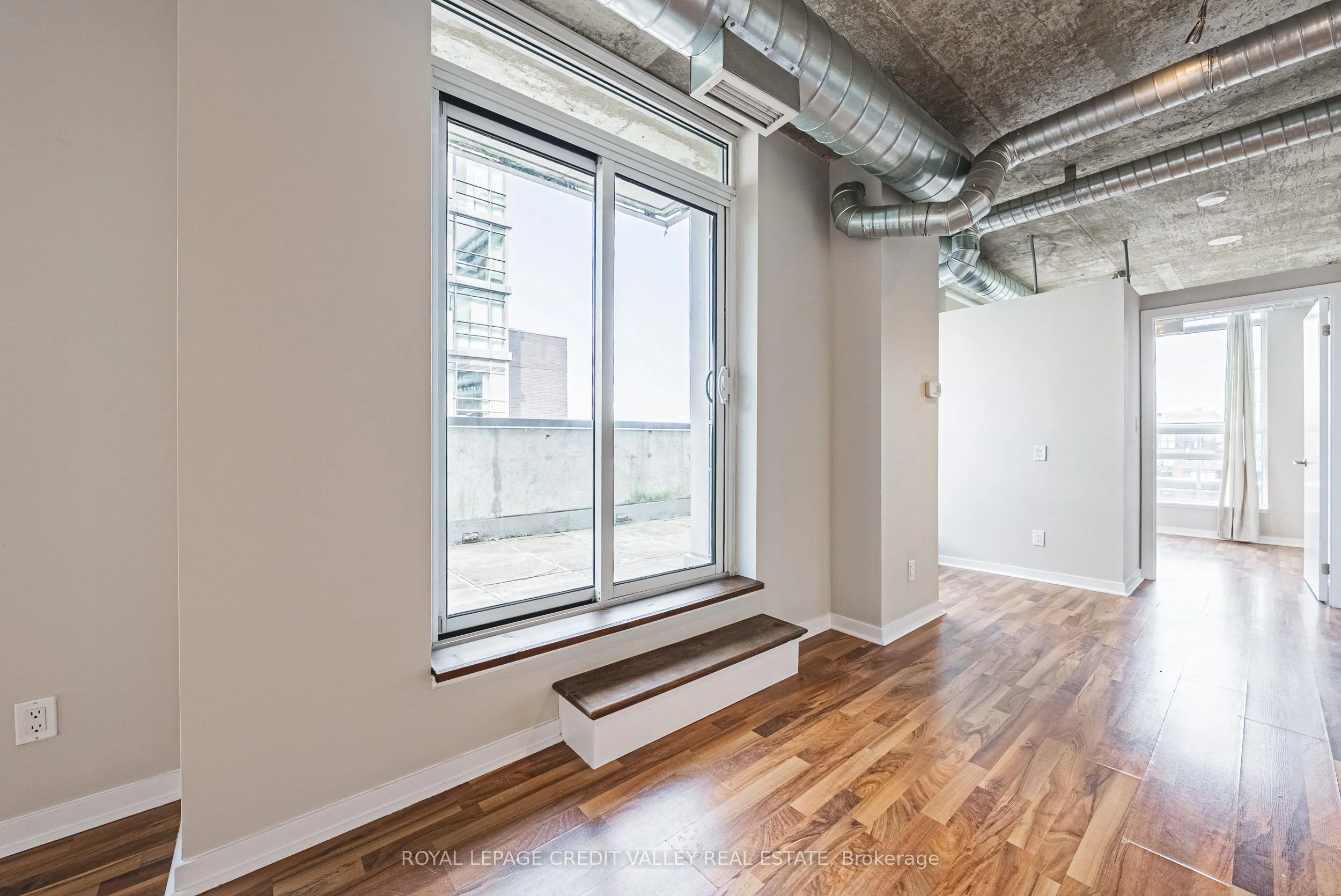 150 Sudbury Street, #609