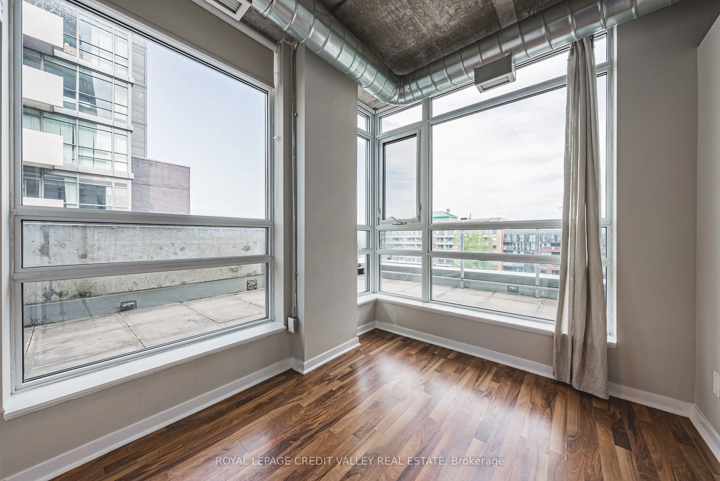 150 Sudbury Street, #609