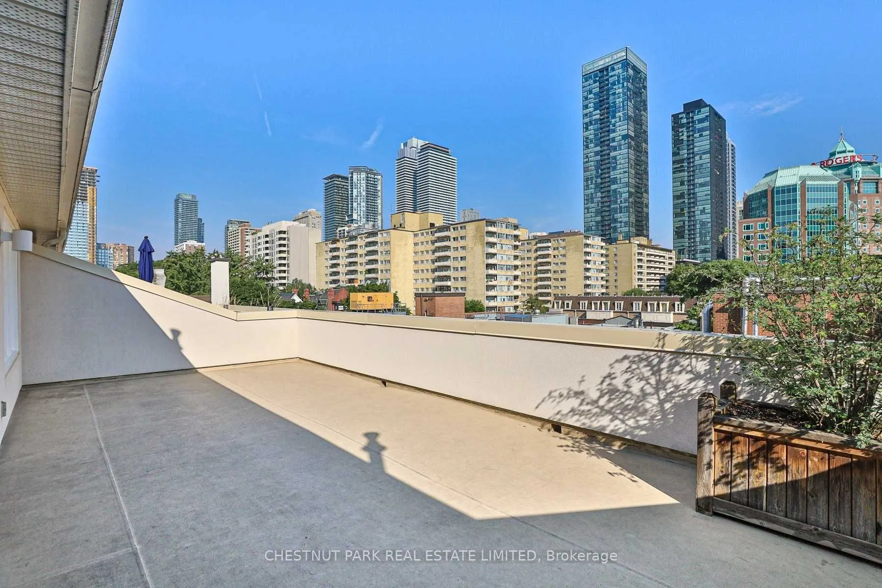 539 Jarvis Street, #Ph2