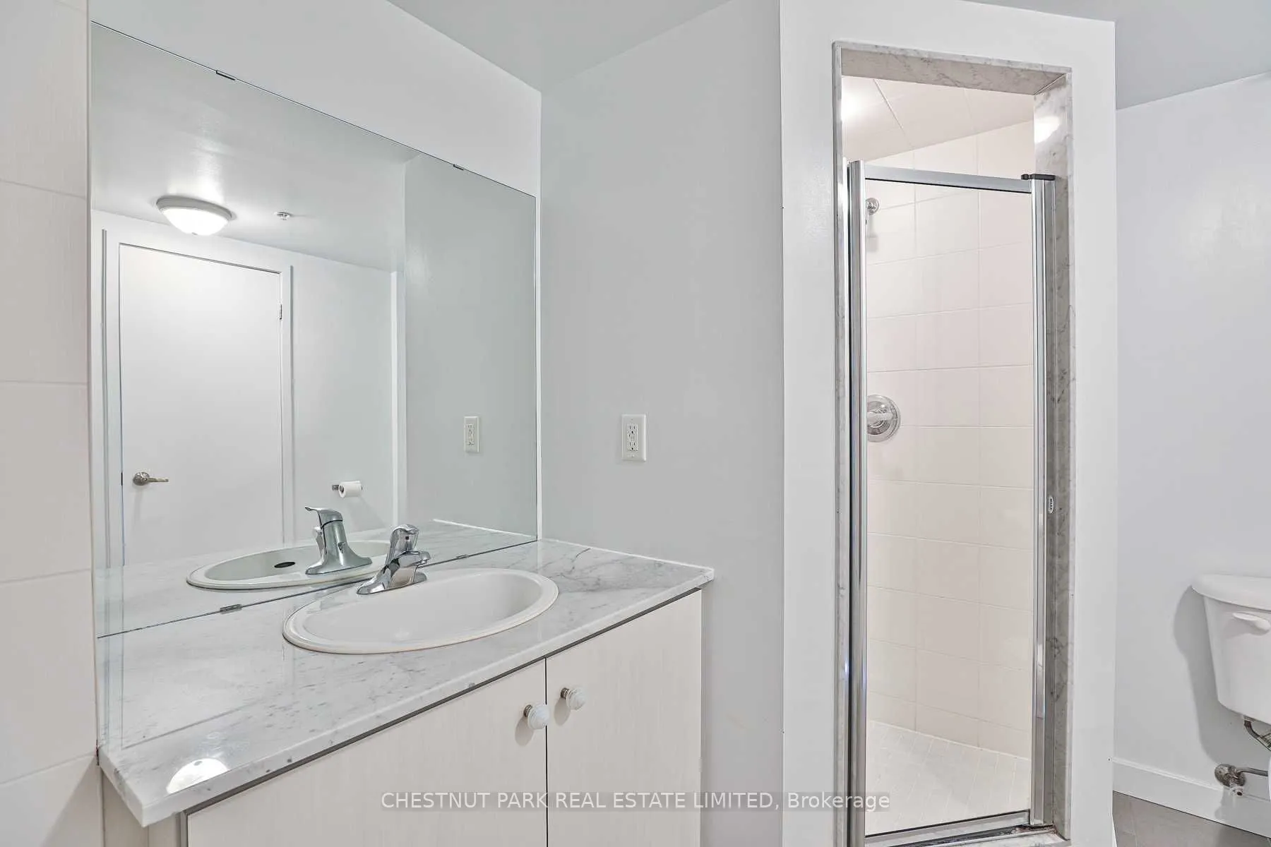 539 Jarvis Street, #Ph2