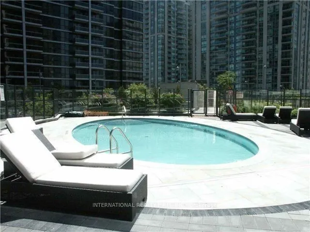 5 Sheppard Avenue E, #4224