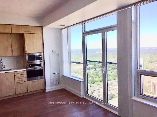 5 Sheppard Avenue E, #4224