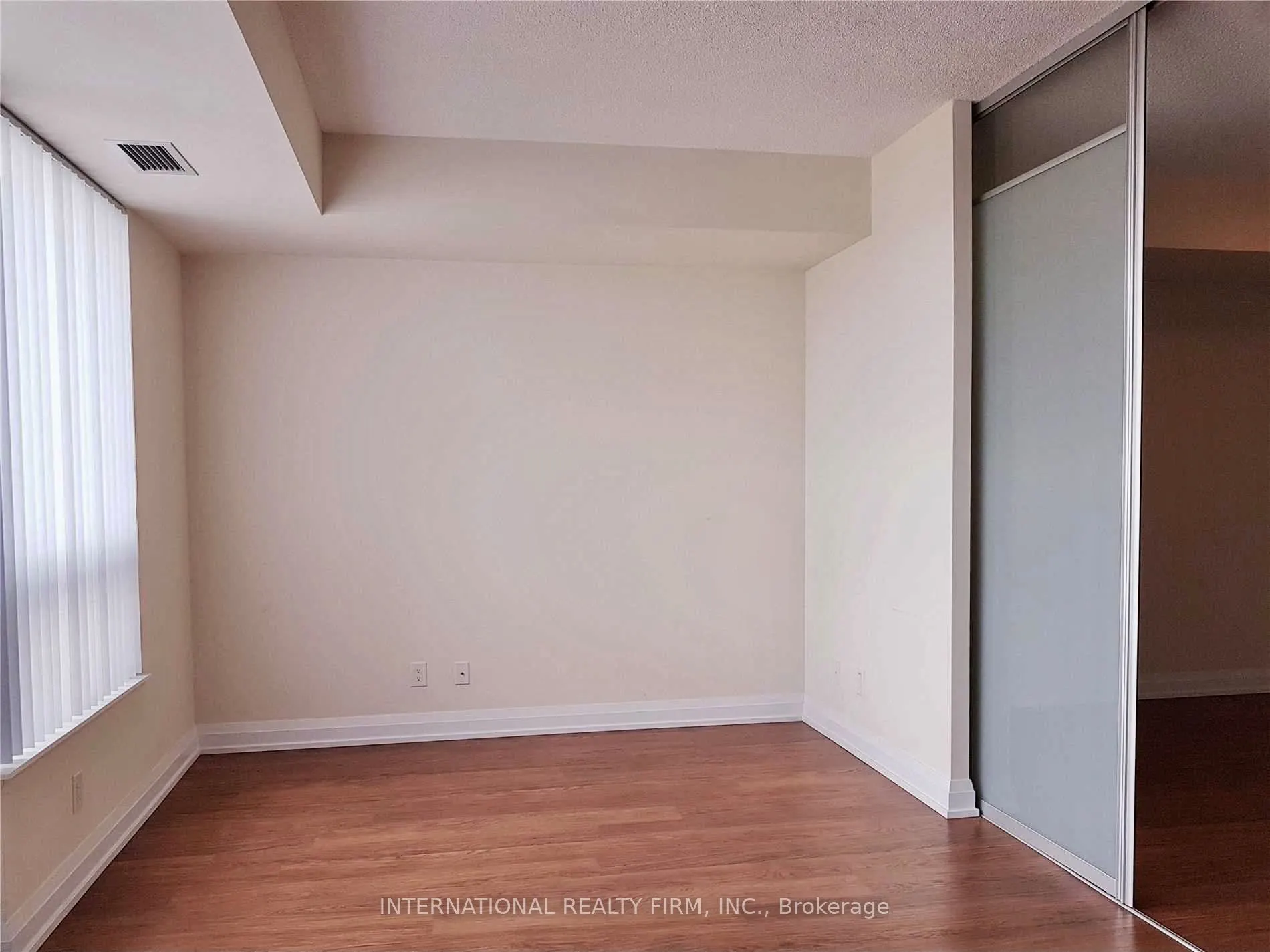 5 Sheppard Avenue E, #4224