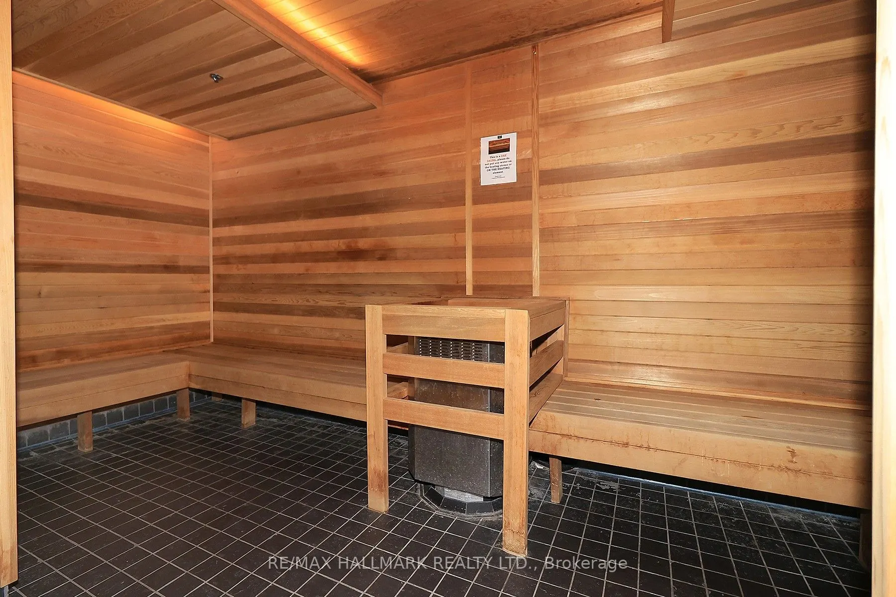 2221 Yonge Street, #1011