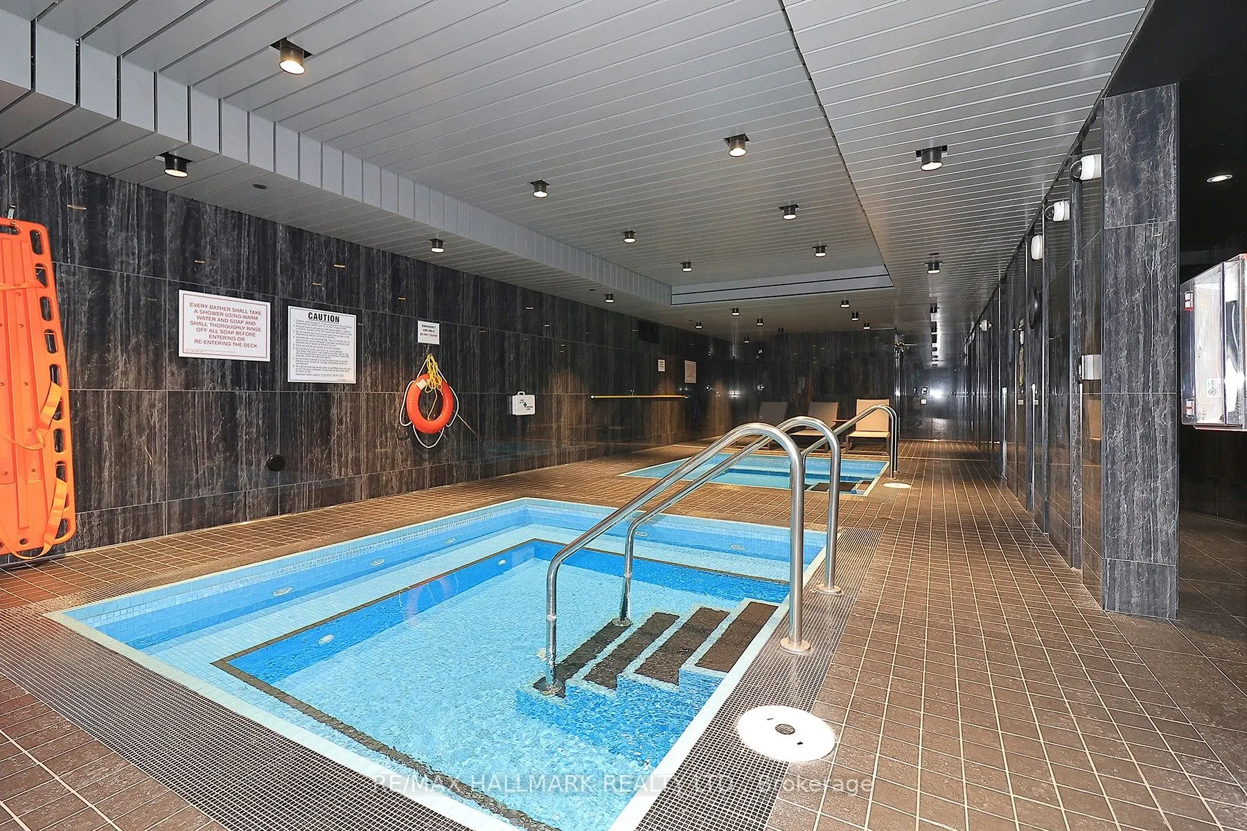 2221 Yonge Street, #1011