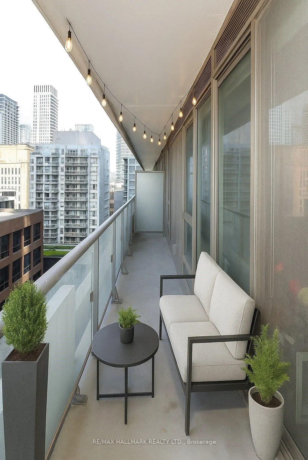 2221 Yonge Street, #1011