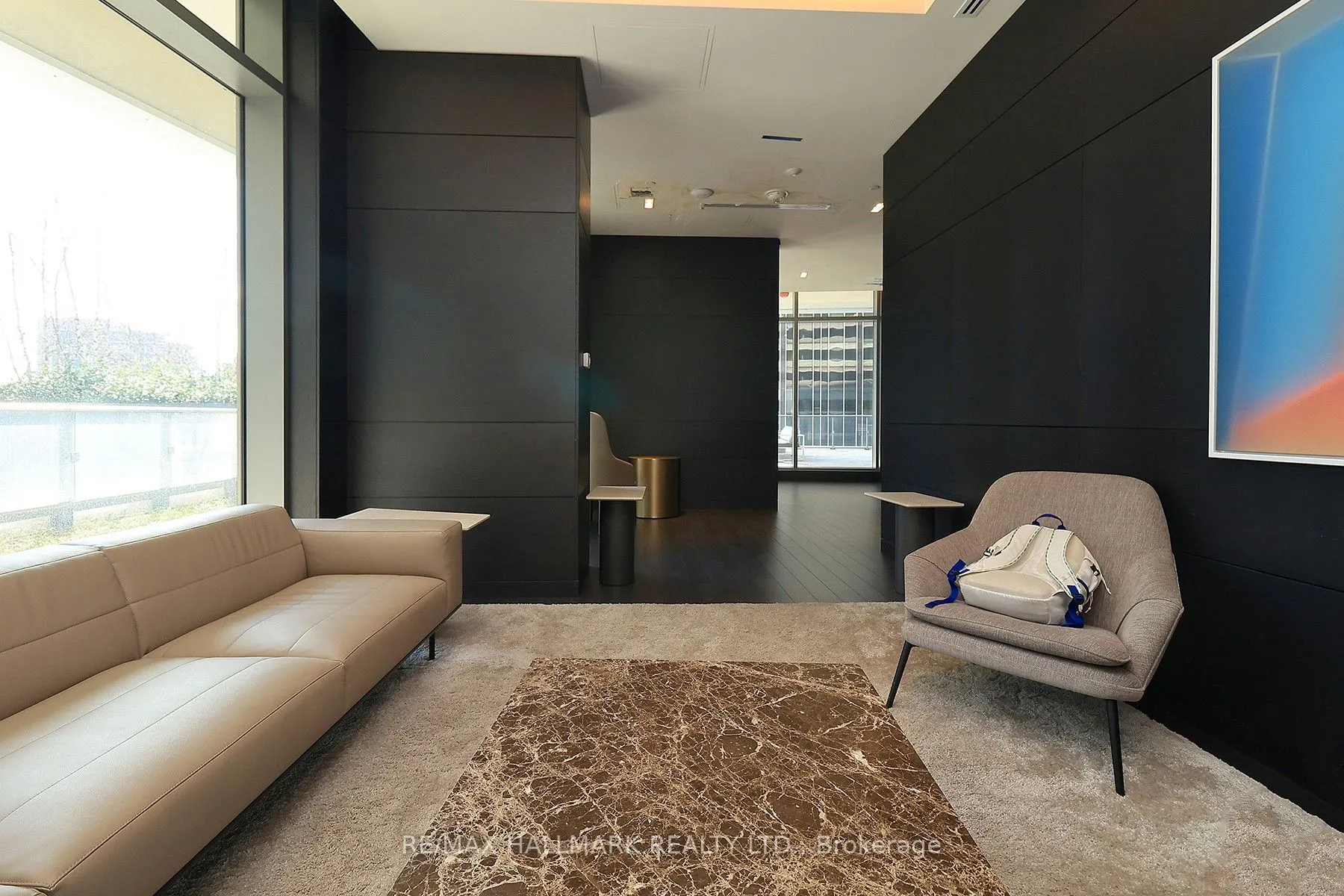 2221 Yonge Street, #1011
