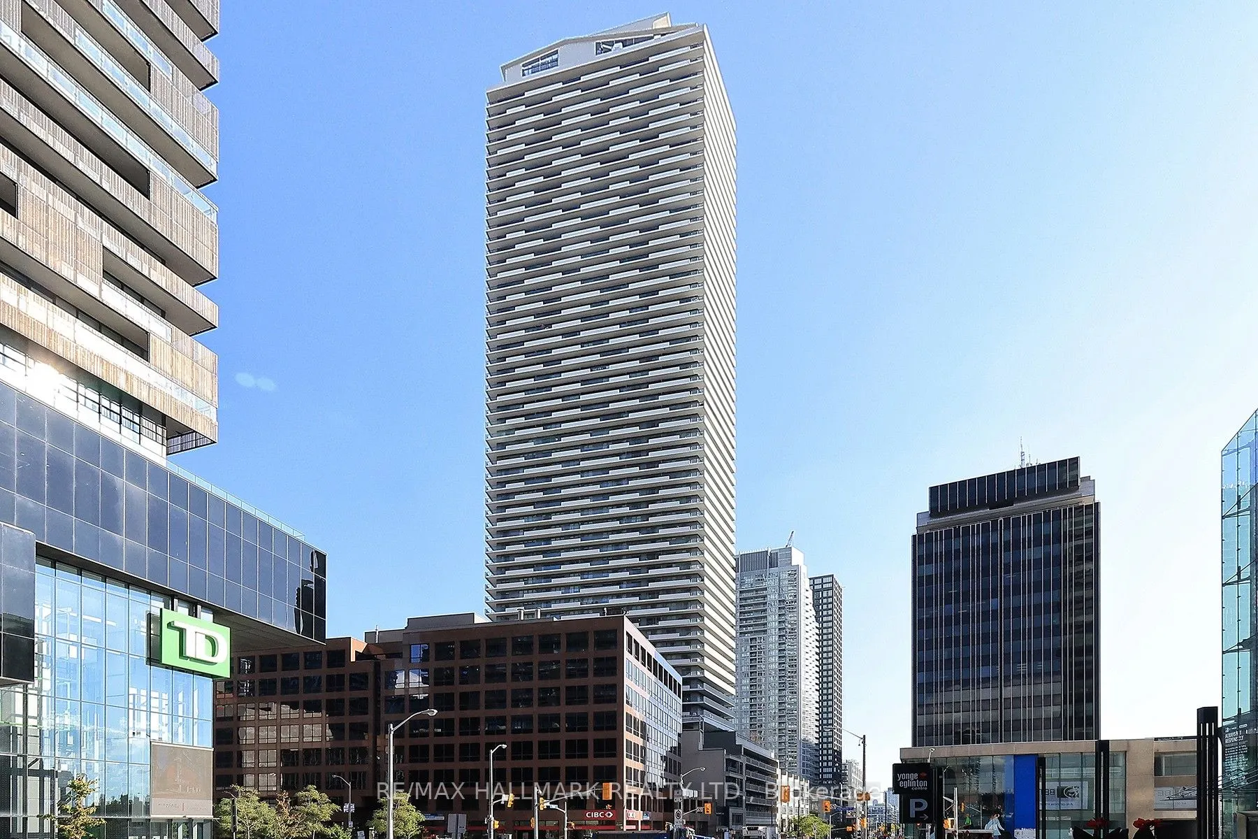 2221 Yonge Street, #1011