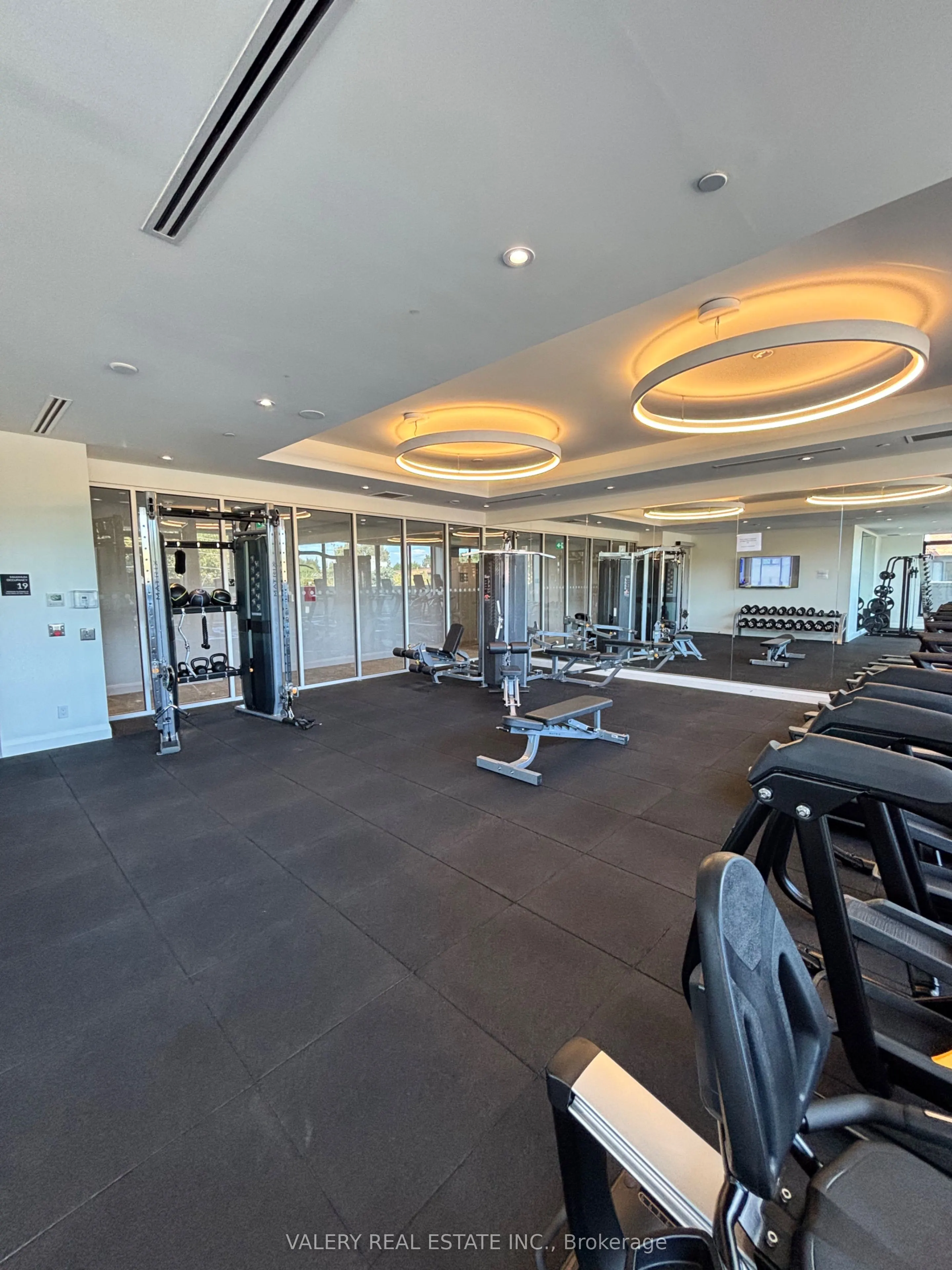 33 Frederick Todd Way, #1201