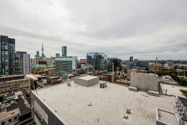 832 Bay Street, #2101