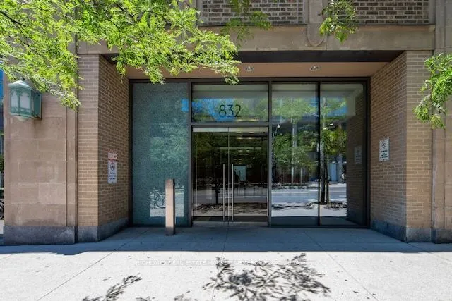 832 Bay Street, #2101