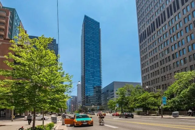 832 Bay Street, #2101