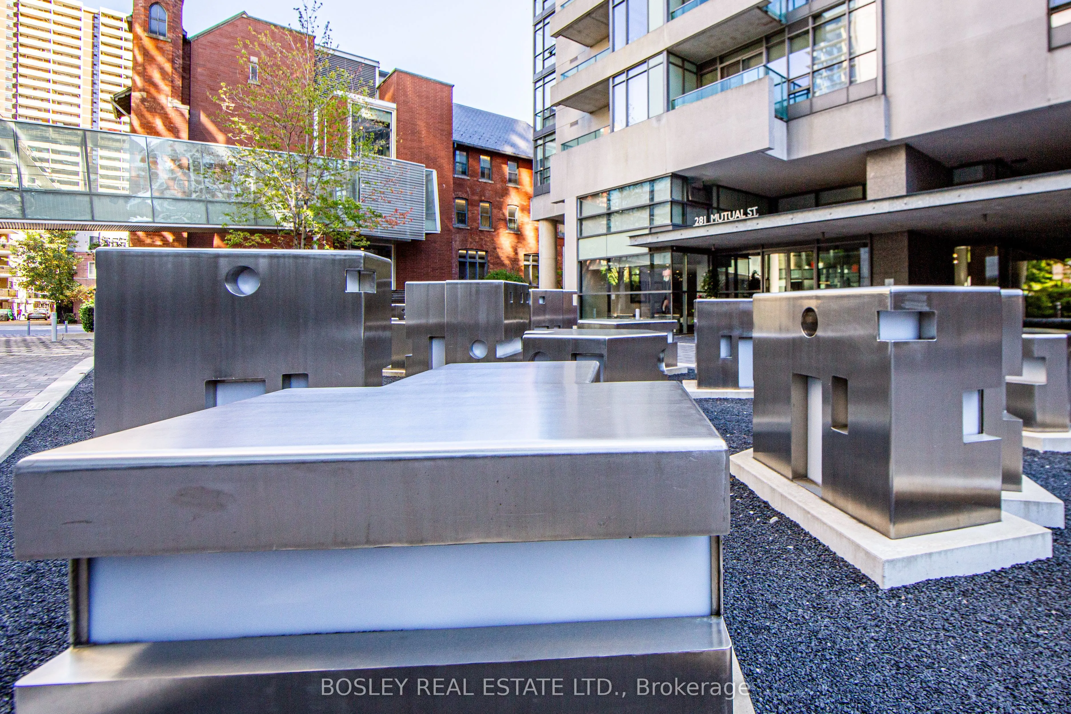 281 Mutual Street, #2507
