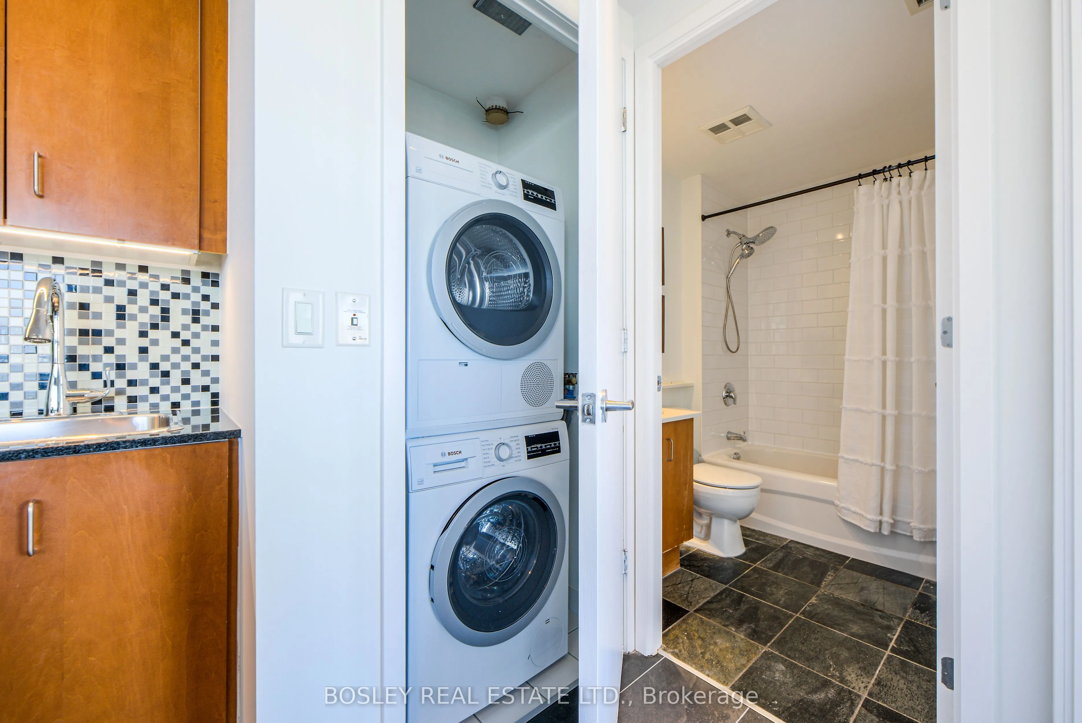 281 Mutual Street, #2507