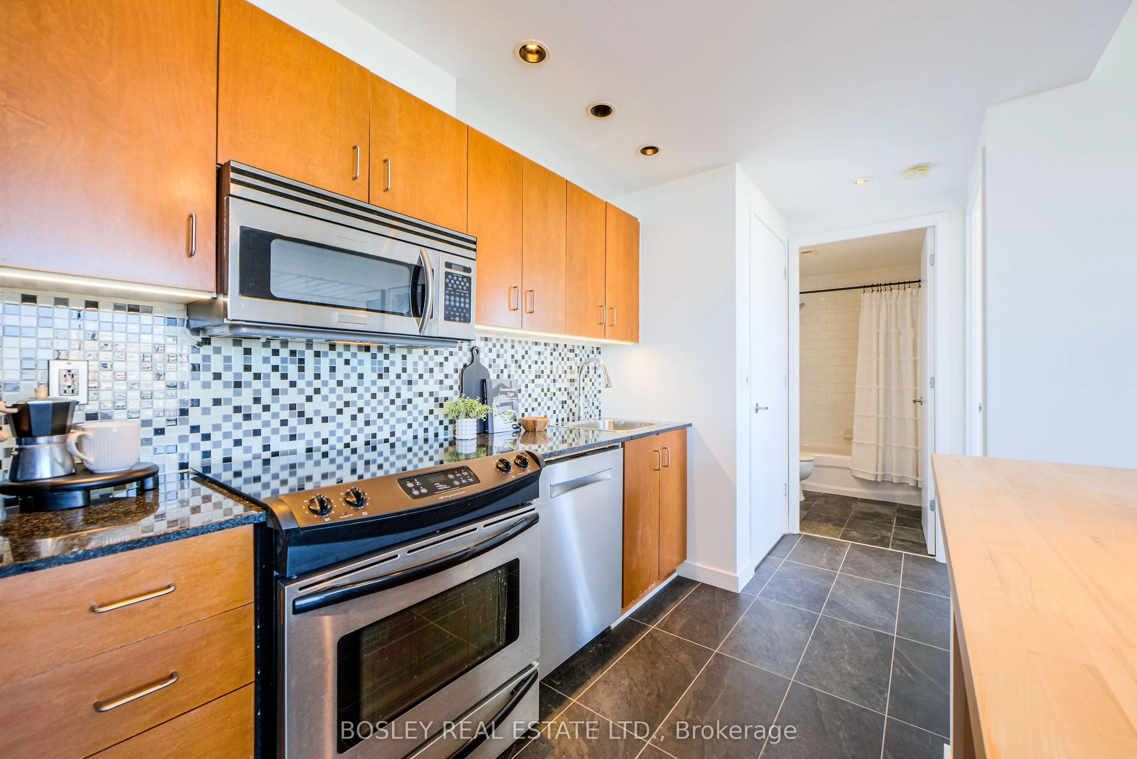 281 Mutual Street, #2507