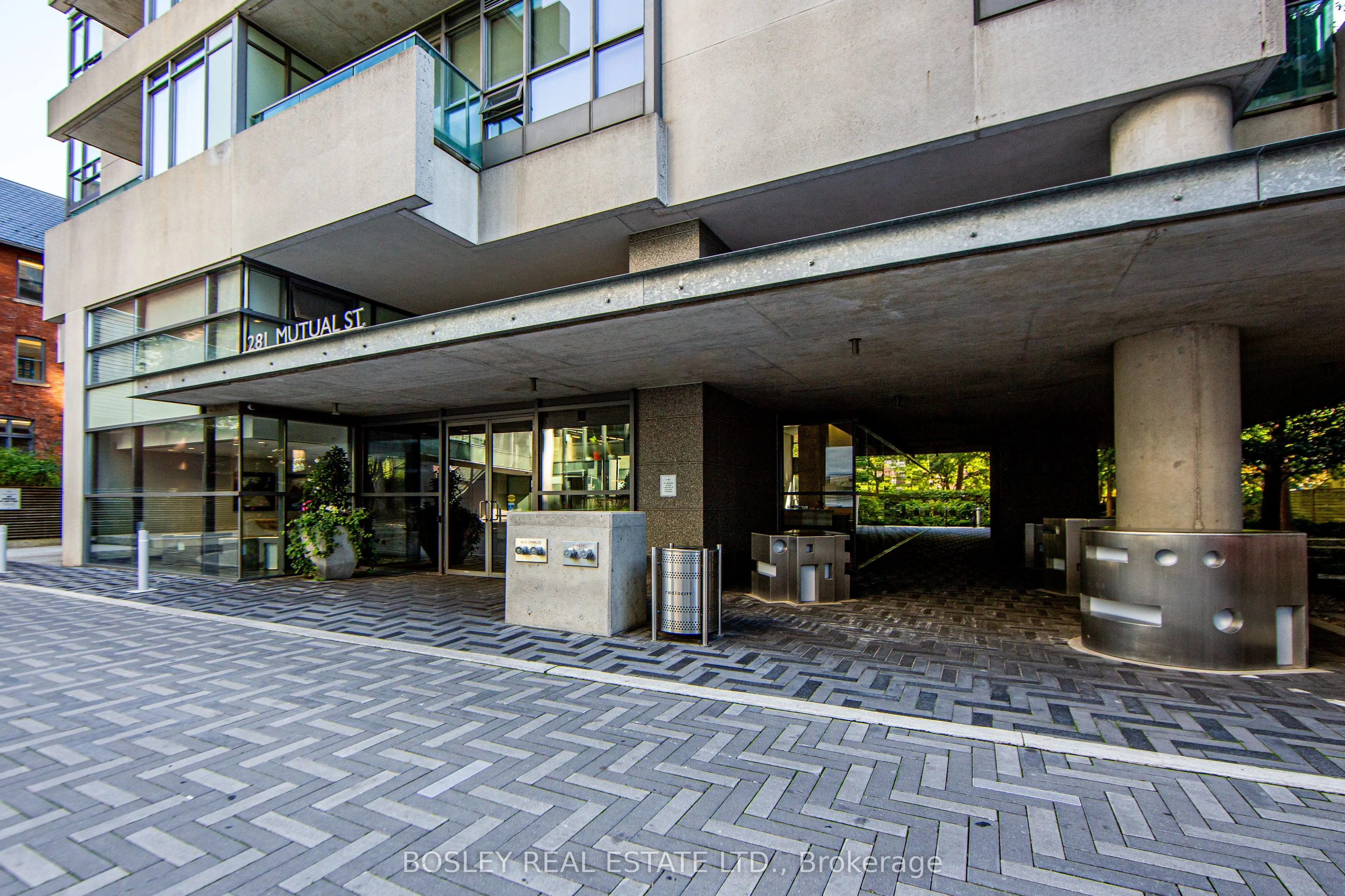 281 Mutual Street, #2507