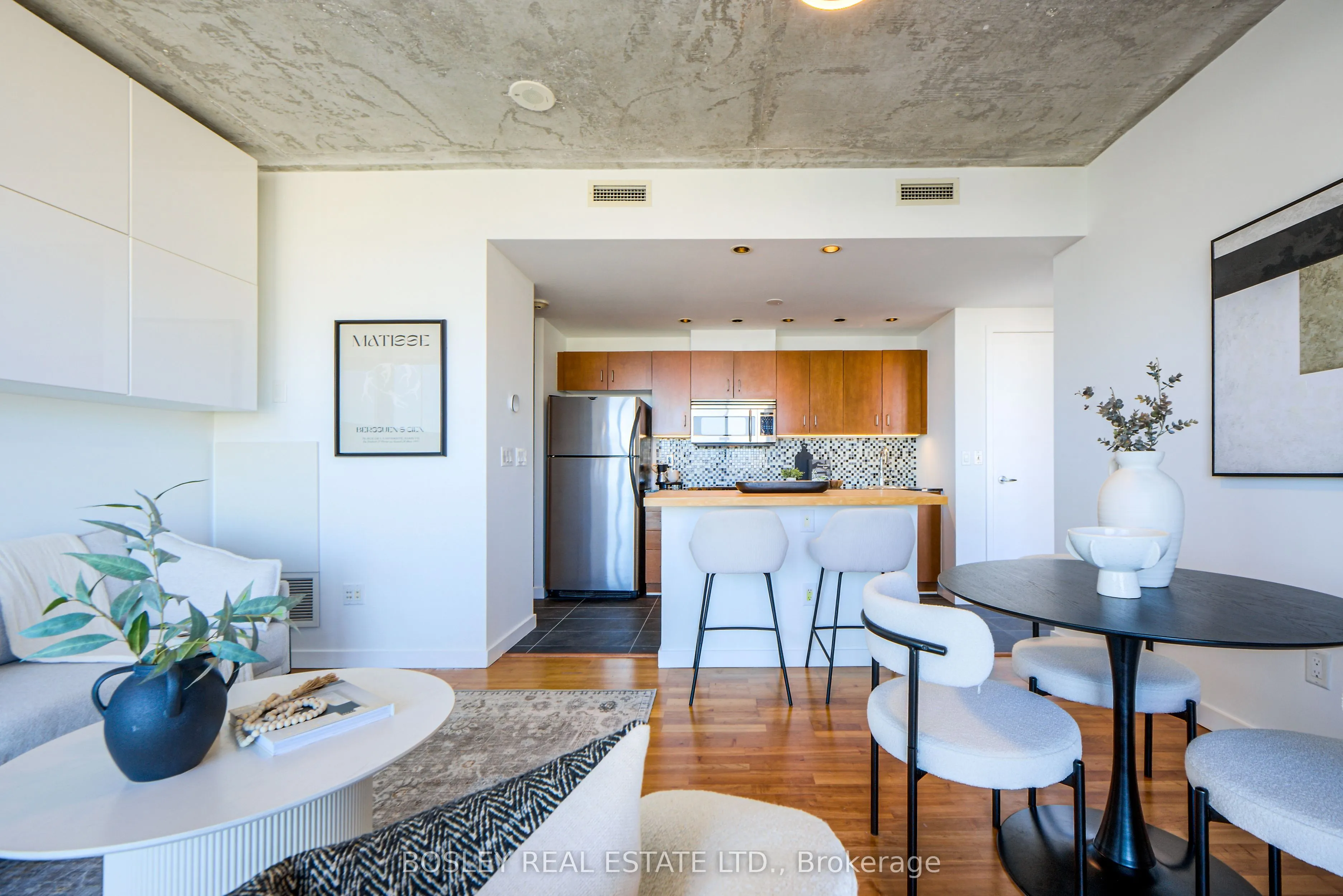 281 Mutual Street, #2507