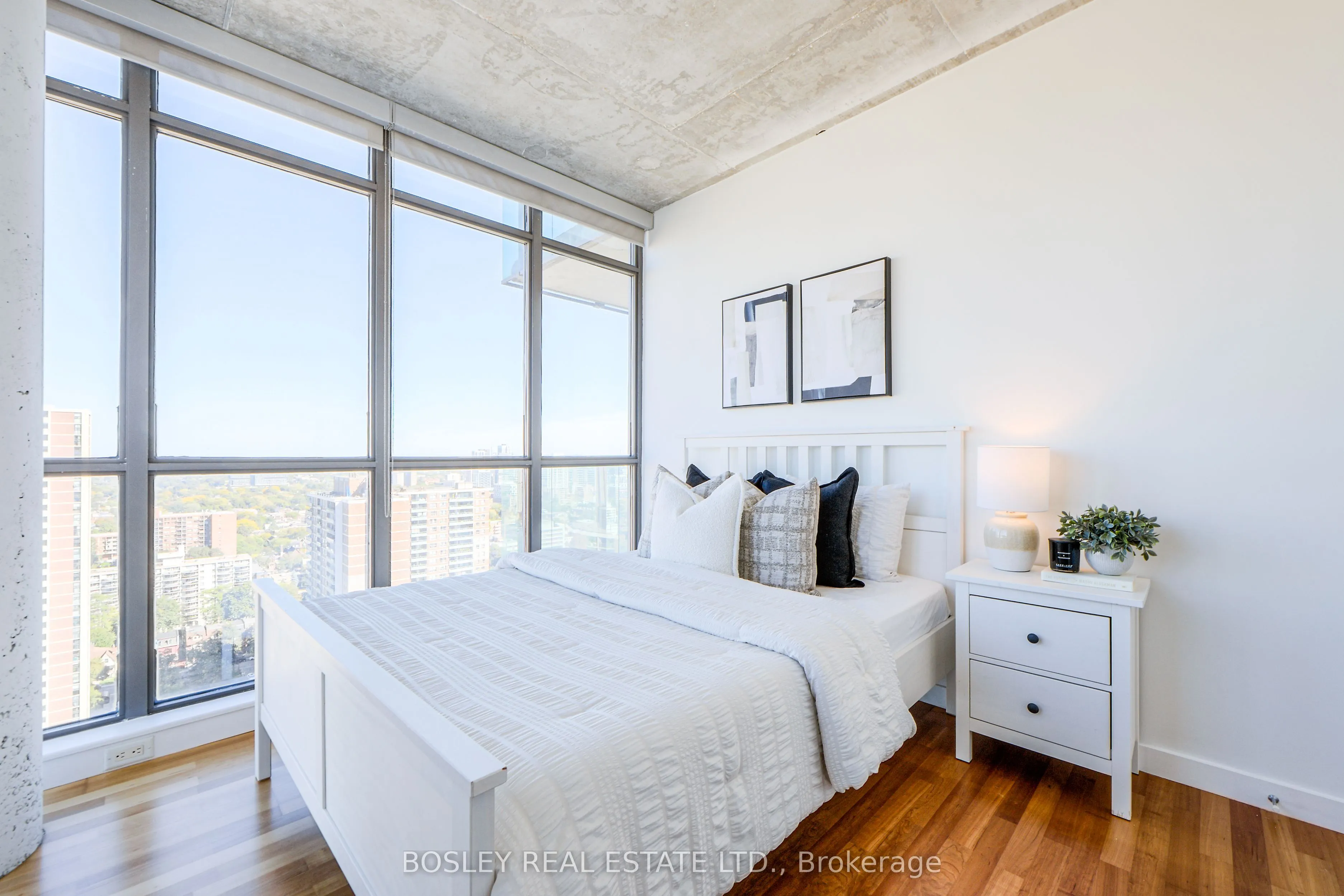 281 Mutual Street, #2507