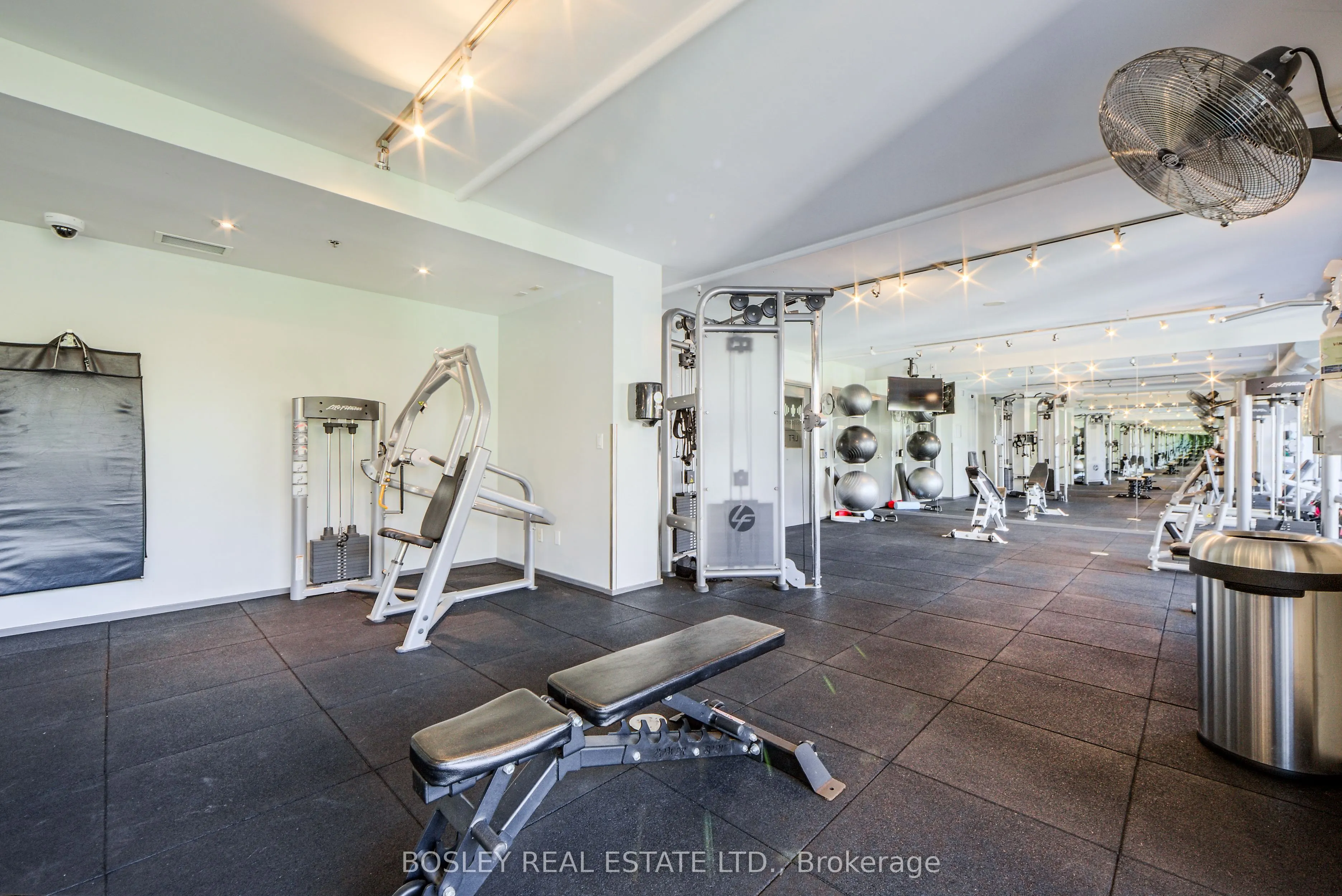 281 Mutual Street, #2507