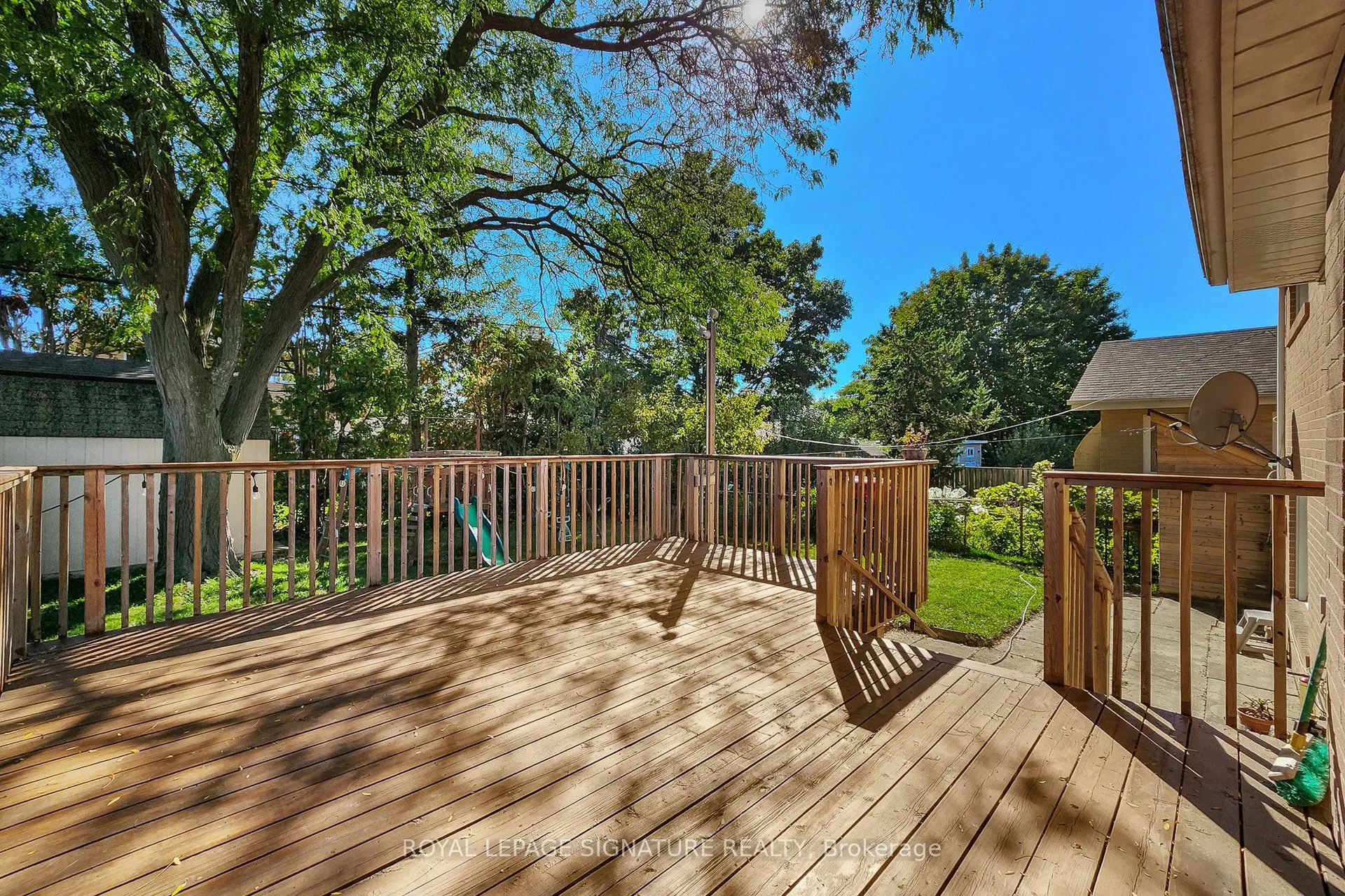 45 Caronport Crescent