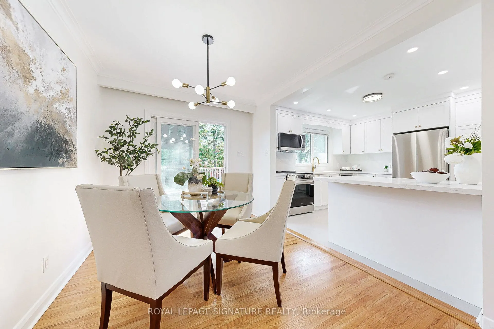 45 Caronport Crescent