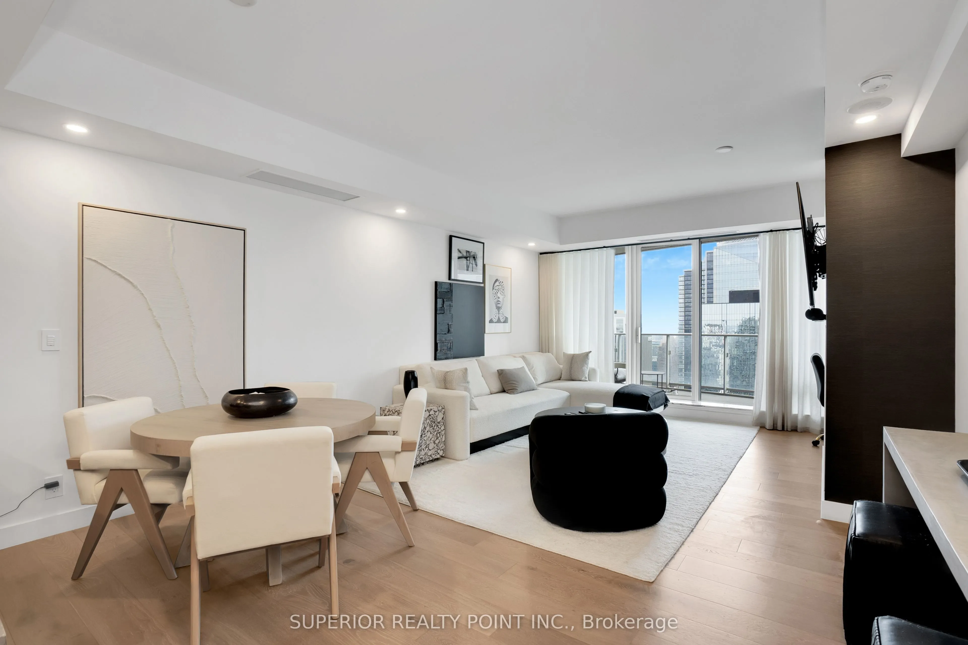 180 University Avenue, #4408