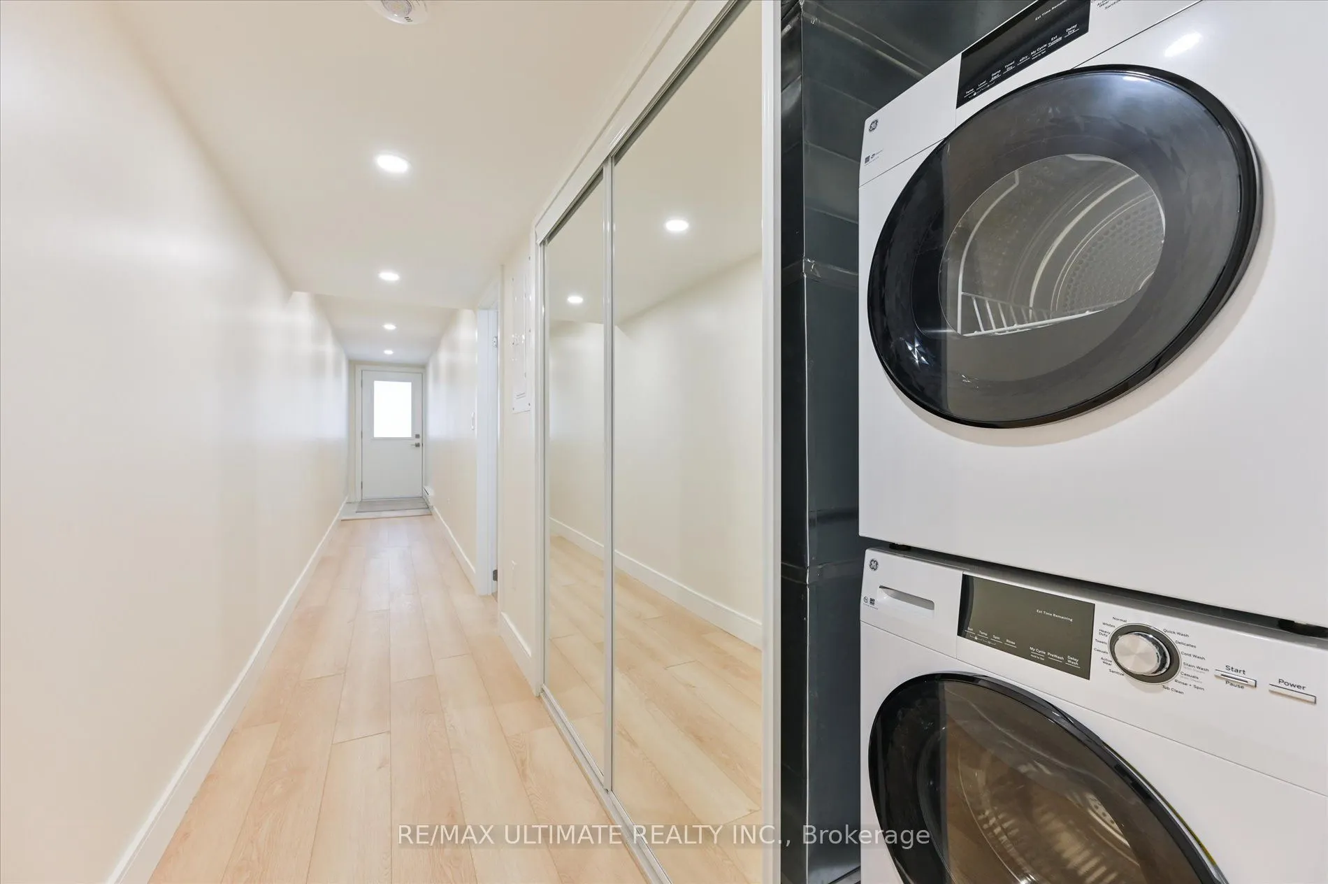1205 College Street, #Apt 1