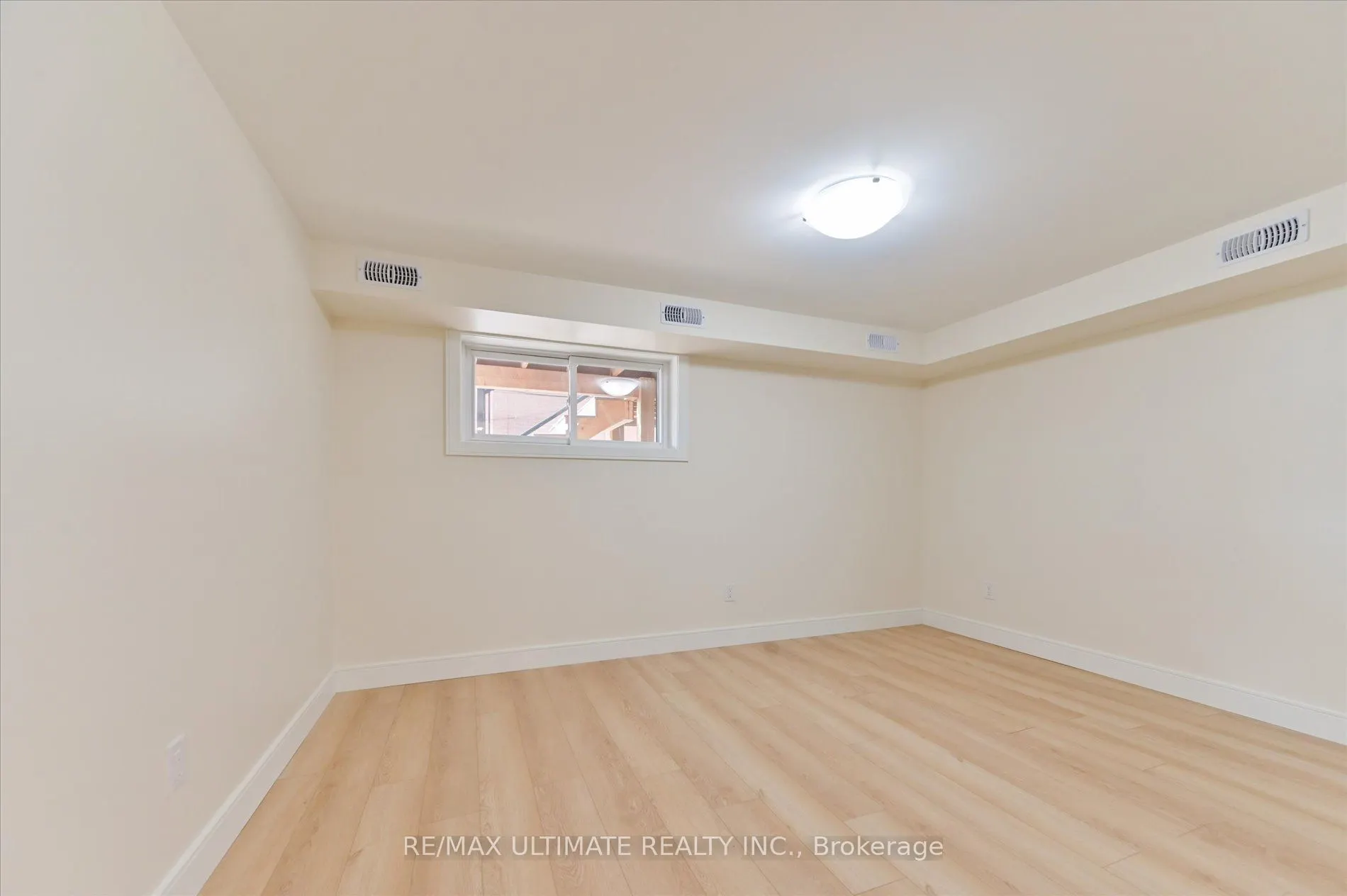 1205 College Street, #Apt 1