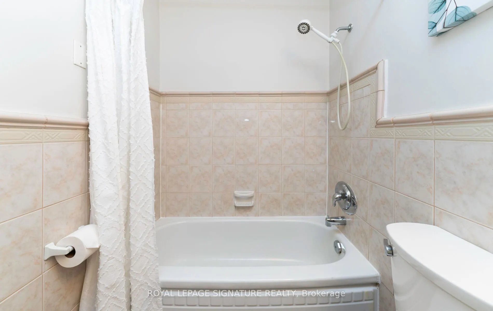1901 Bayview Avenue, #106