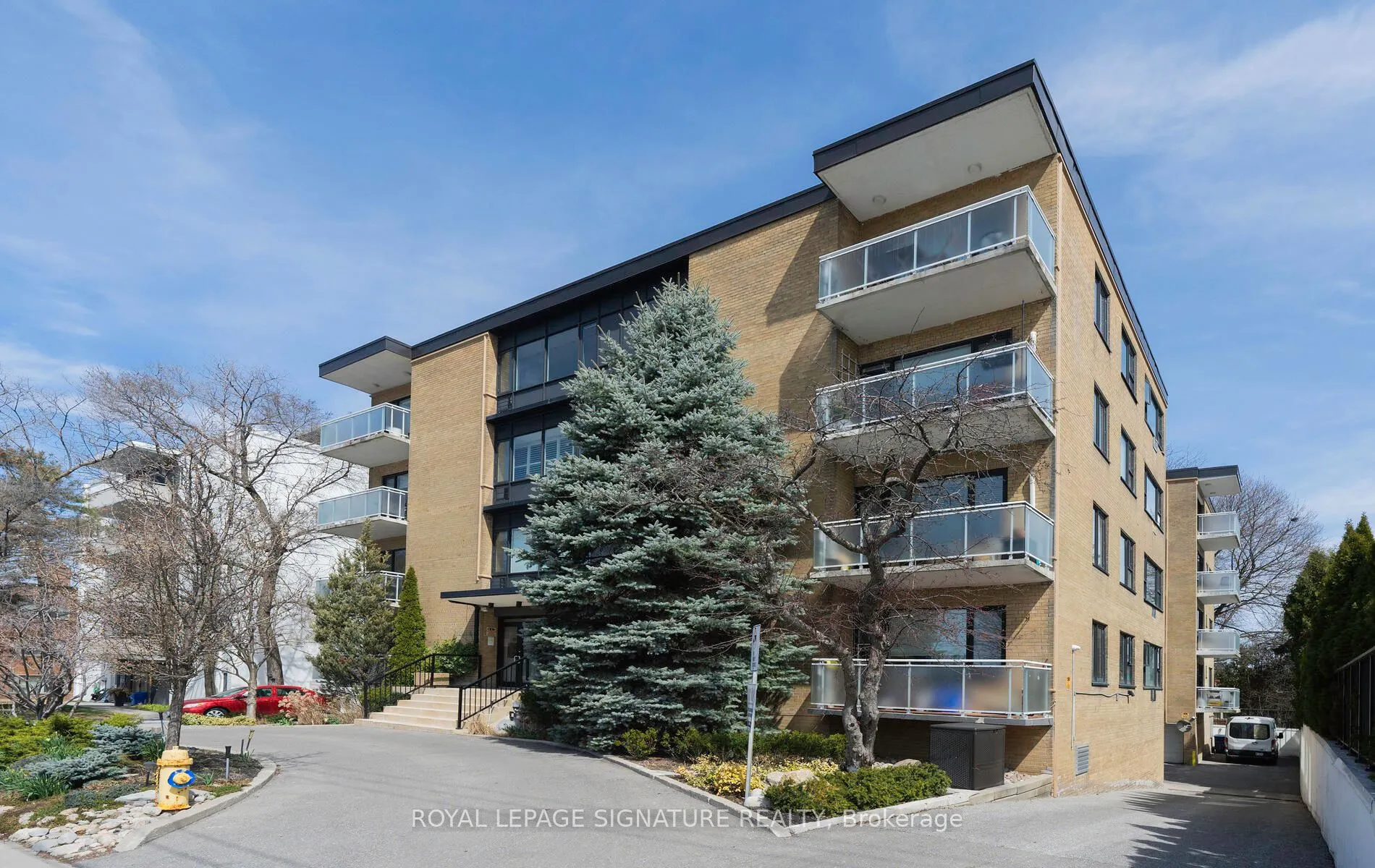 1901 Bayview Avenue, #106