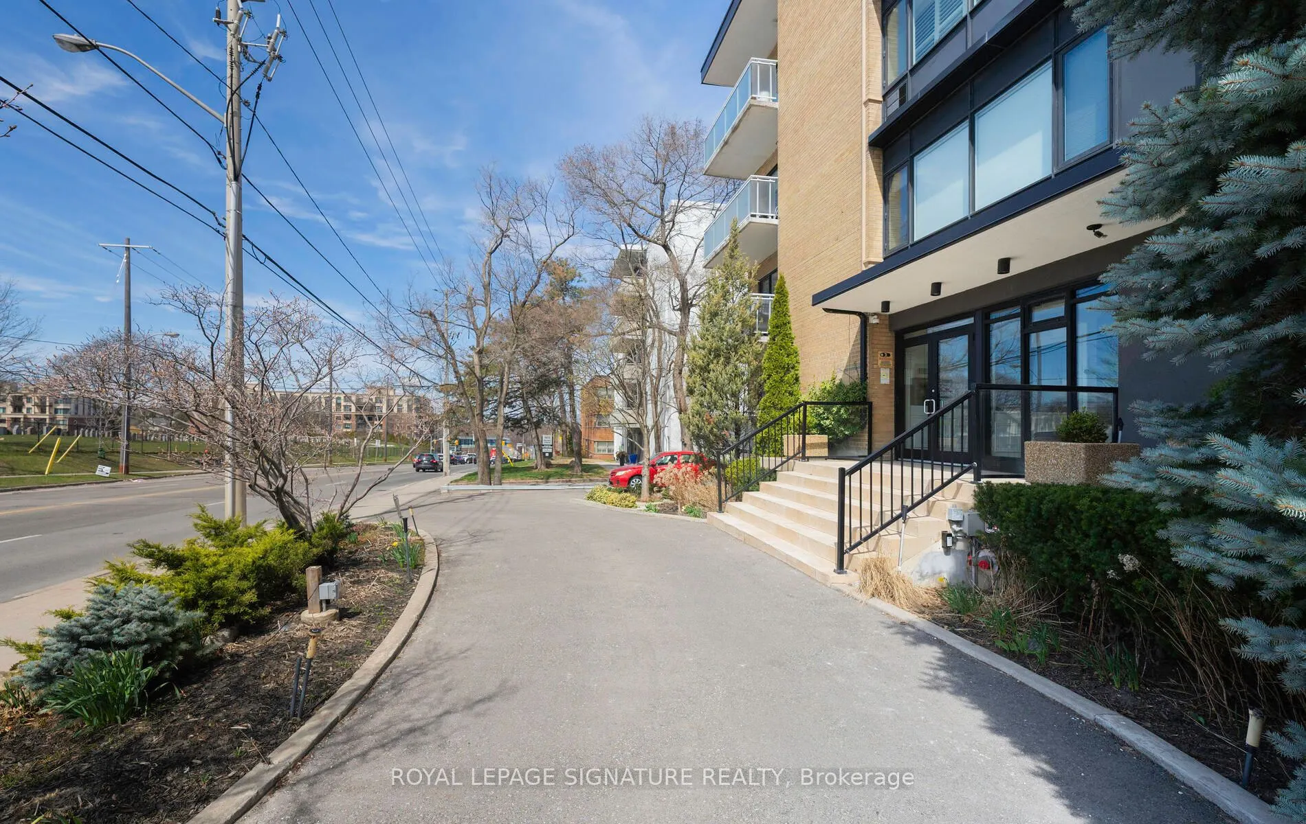1901 Bayview Avenue, #106