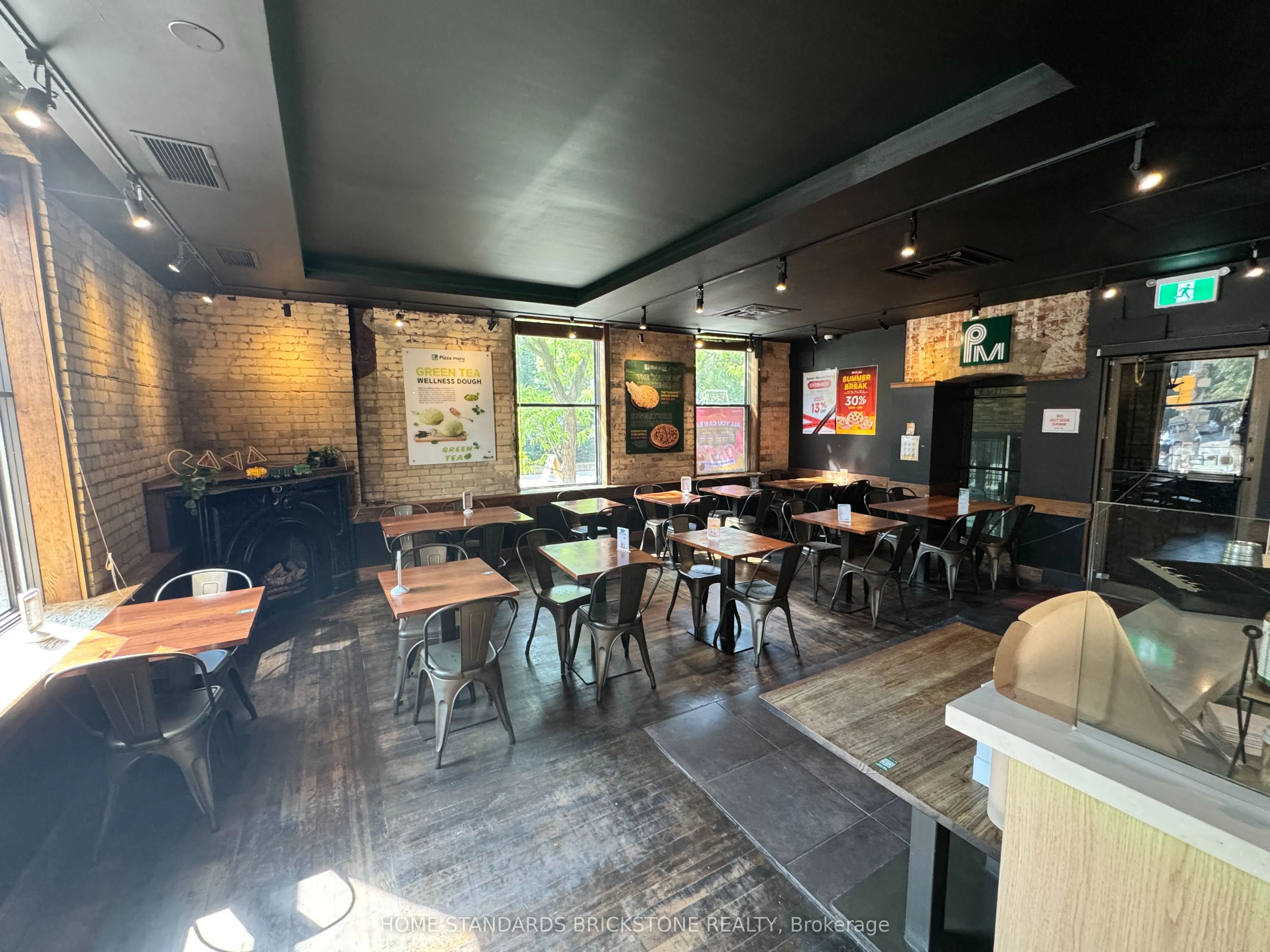66 Gerrard Street E, #100